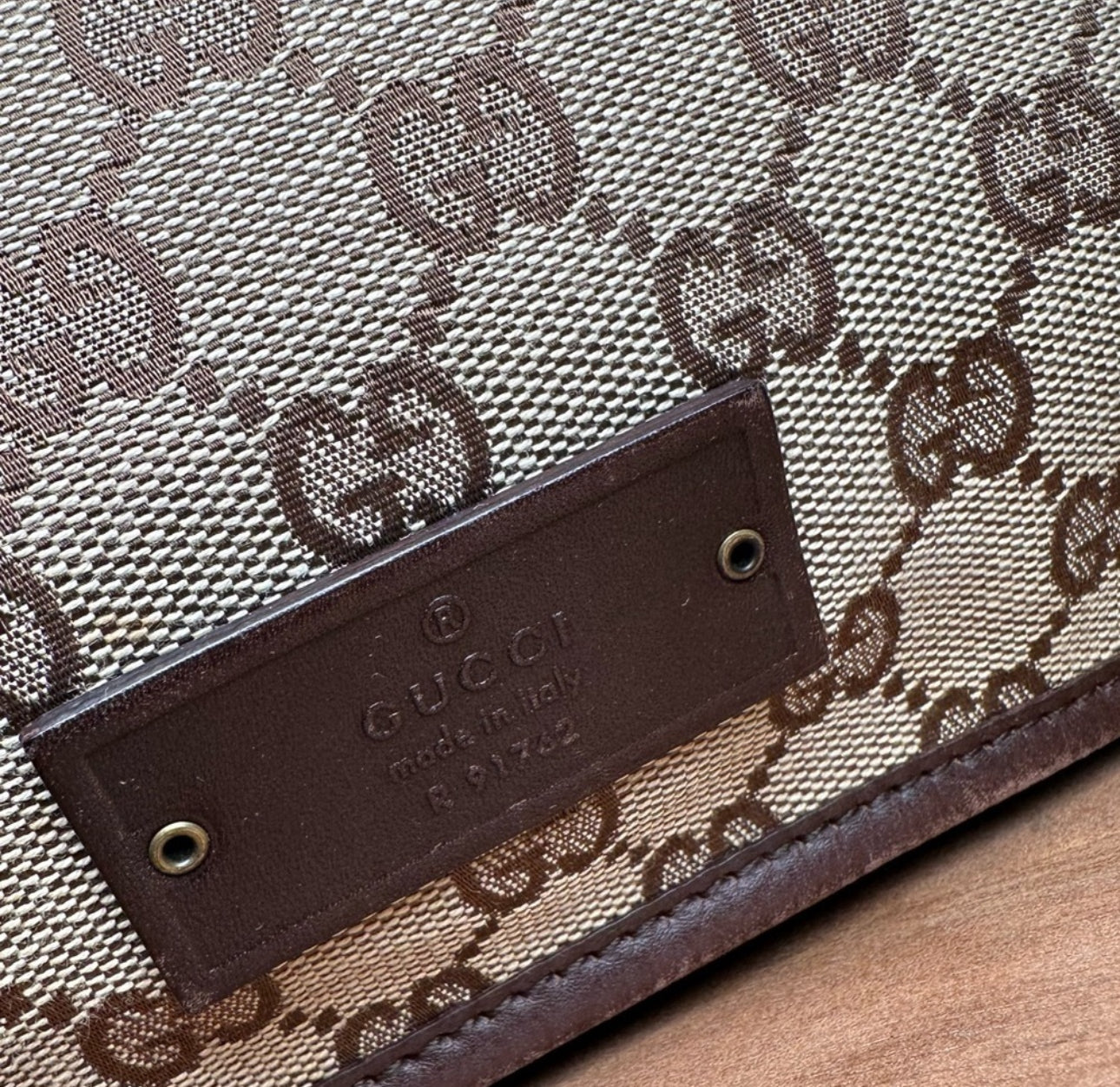GUCCI GG Canvas Leather crossbody Shoulder Bag