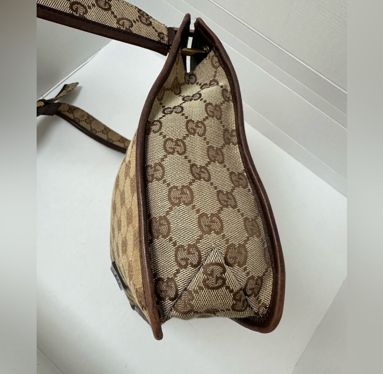 GUCCI GG Canvas Leather crossbody Shoulder Bag