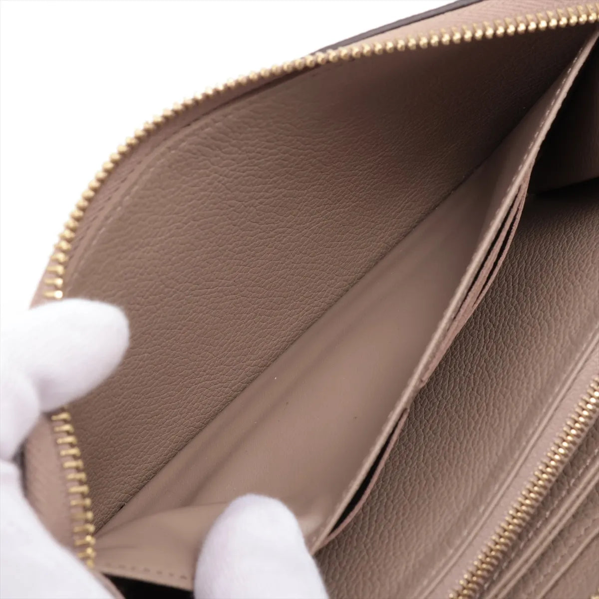 Available Louis Vuitton monogram empreinte Zippy Wallet M69034 True Trail Zip Round Wallet
