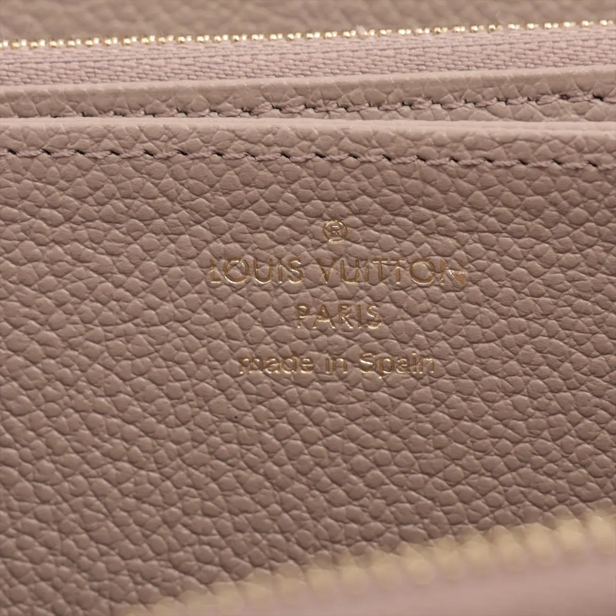 Available Louis Vuitton monogram empreinte Zippy Wallet M69034 True Trail Zip Round Wallet