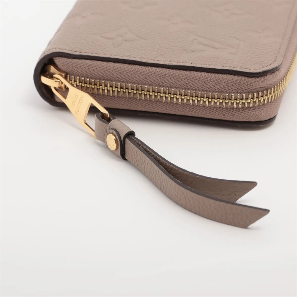 Available Louis Vuitton monogram empreinte Zippy Wallet M69034 True Trail Zip Round Wallet
