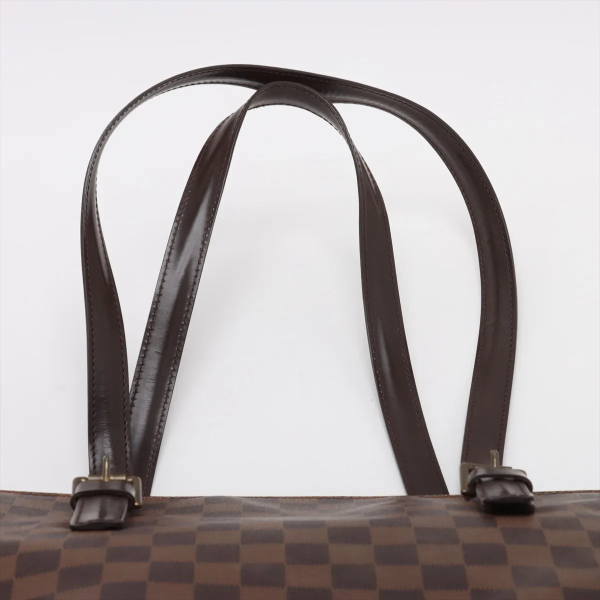 Available Louis Vuitton Damier Chelsea shoulder bag