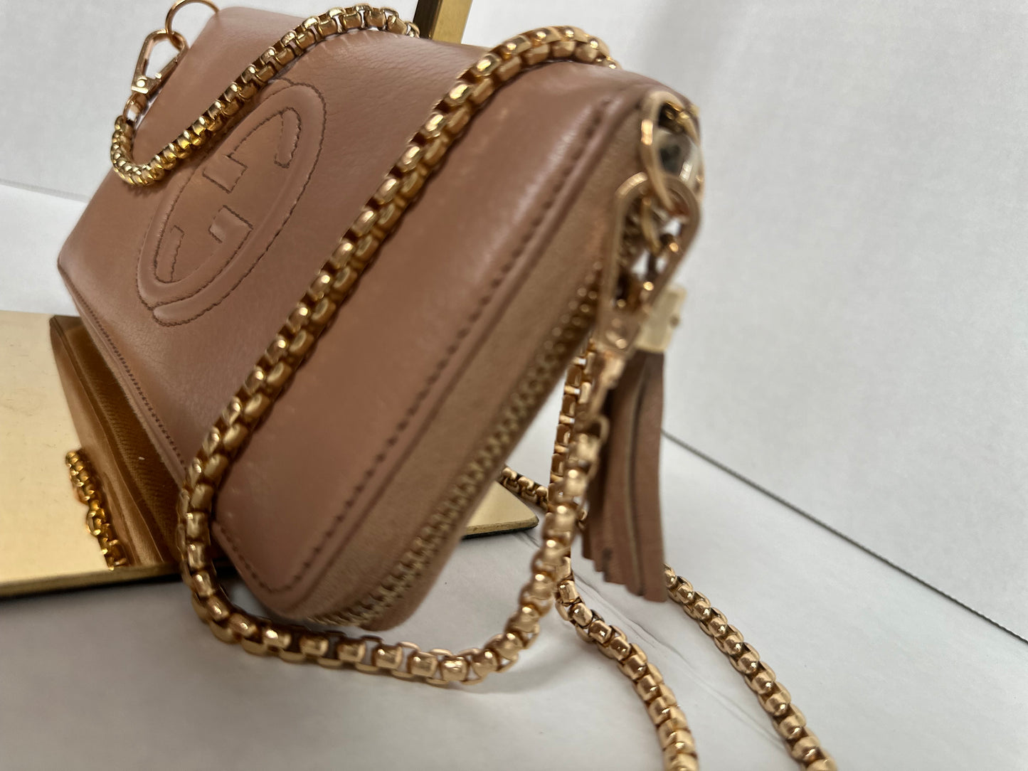 Gucci Soho Leather Long Zip Around Wallet Beige