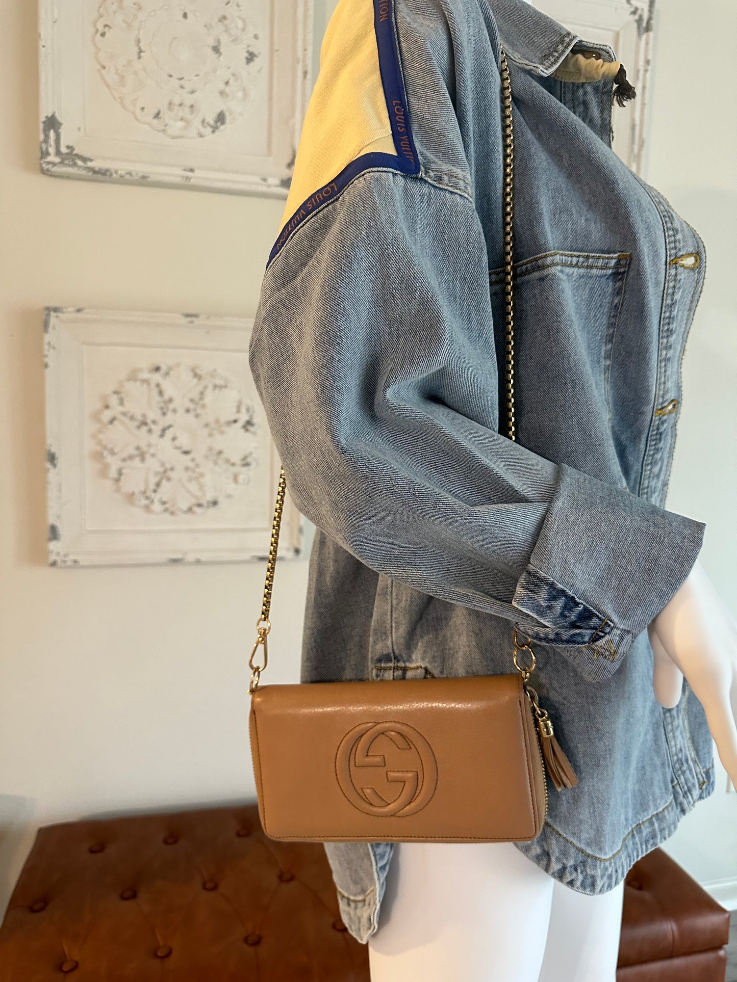 Gucci Soho Leather Long Zip Around Wallet Beige