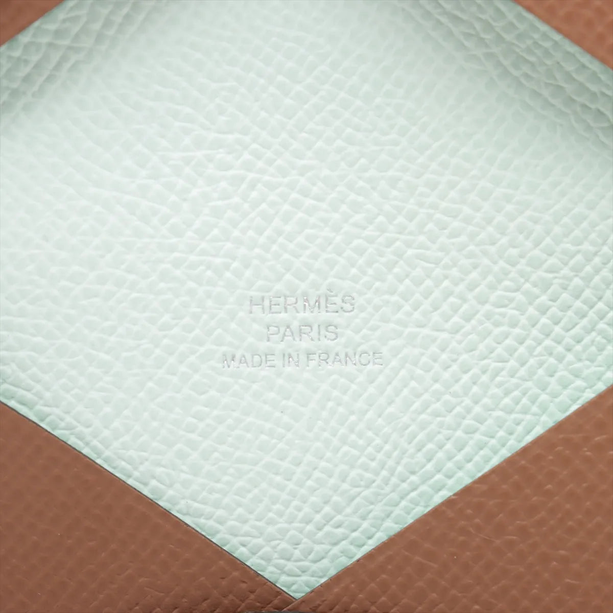 Available Hermès Calvi Verso Veau Epsom Card Case PRE-ORDER