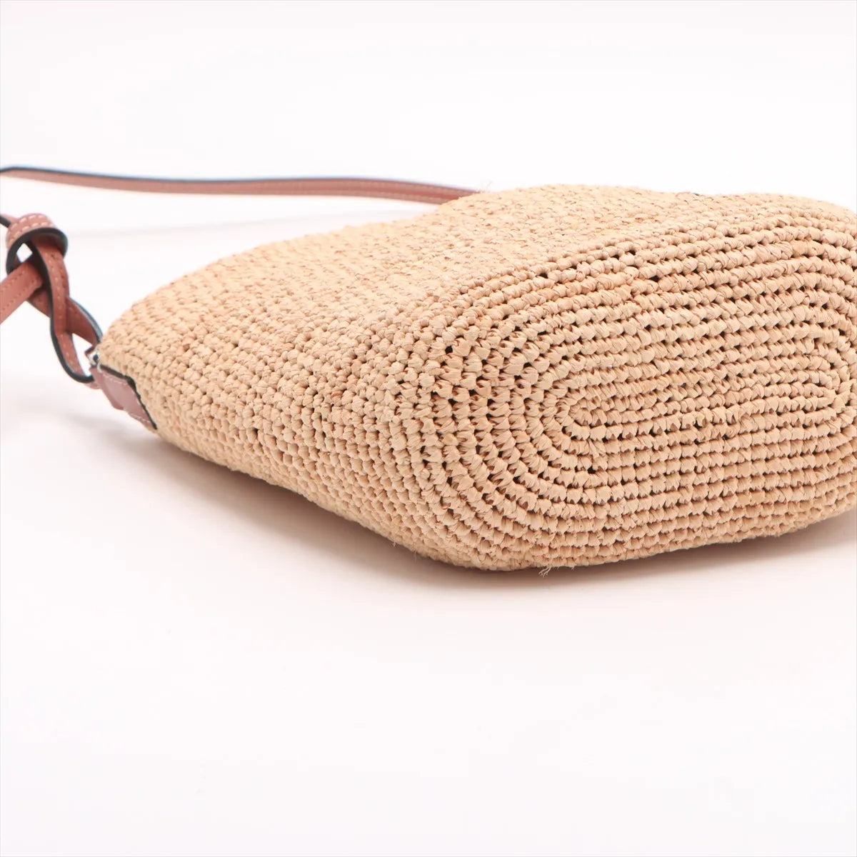 Available Loewe parrot pochette bag raffia PRE-ORDER