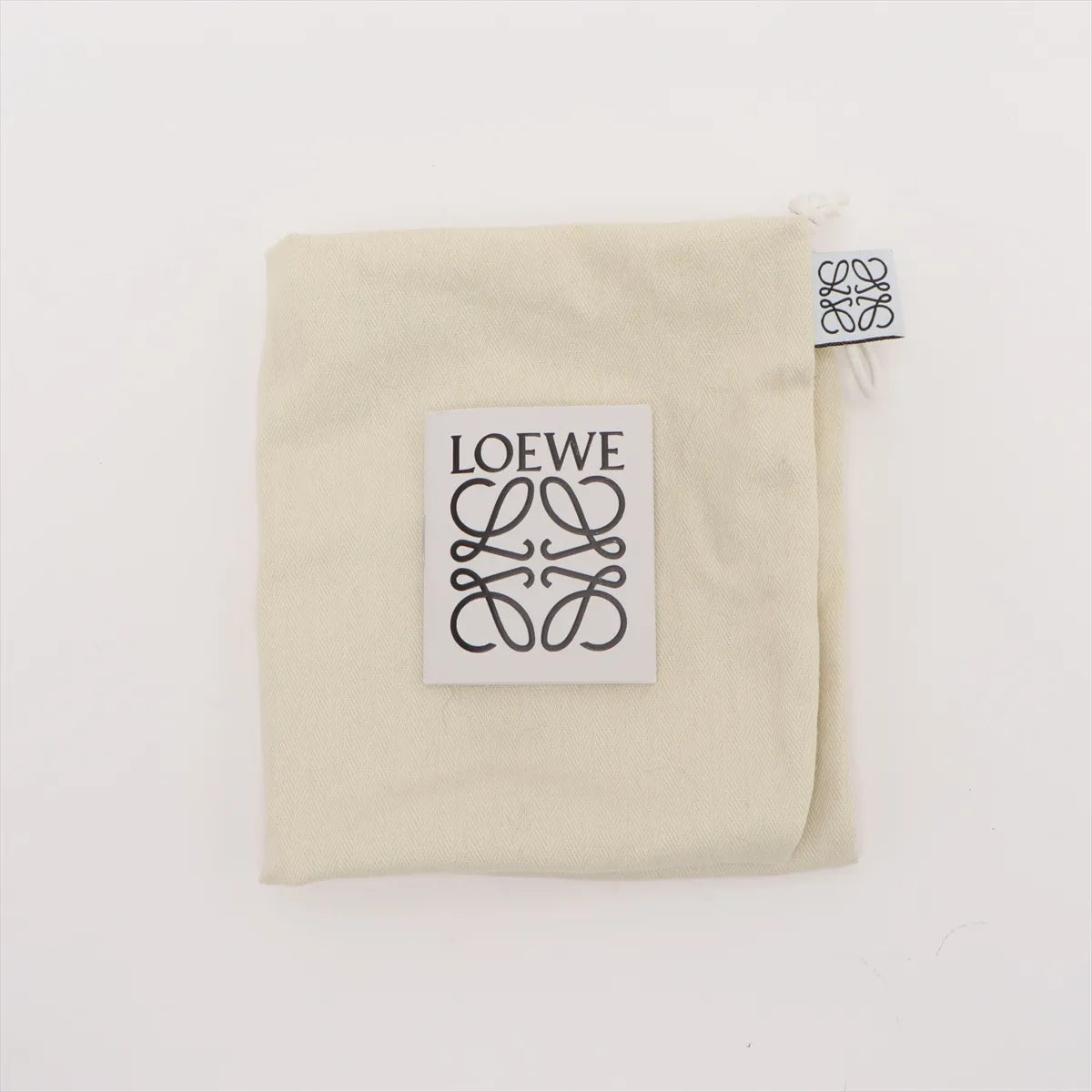 Available Loewe parrot pochette bag raffia PRE-ORDER