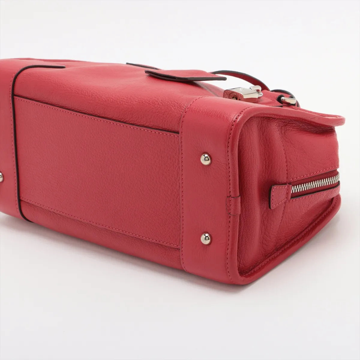 Available Loewe Amazona 28 Leather Hand PRE-ORDER