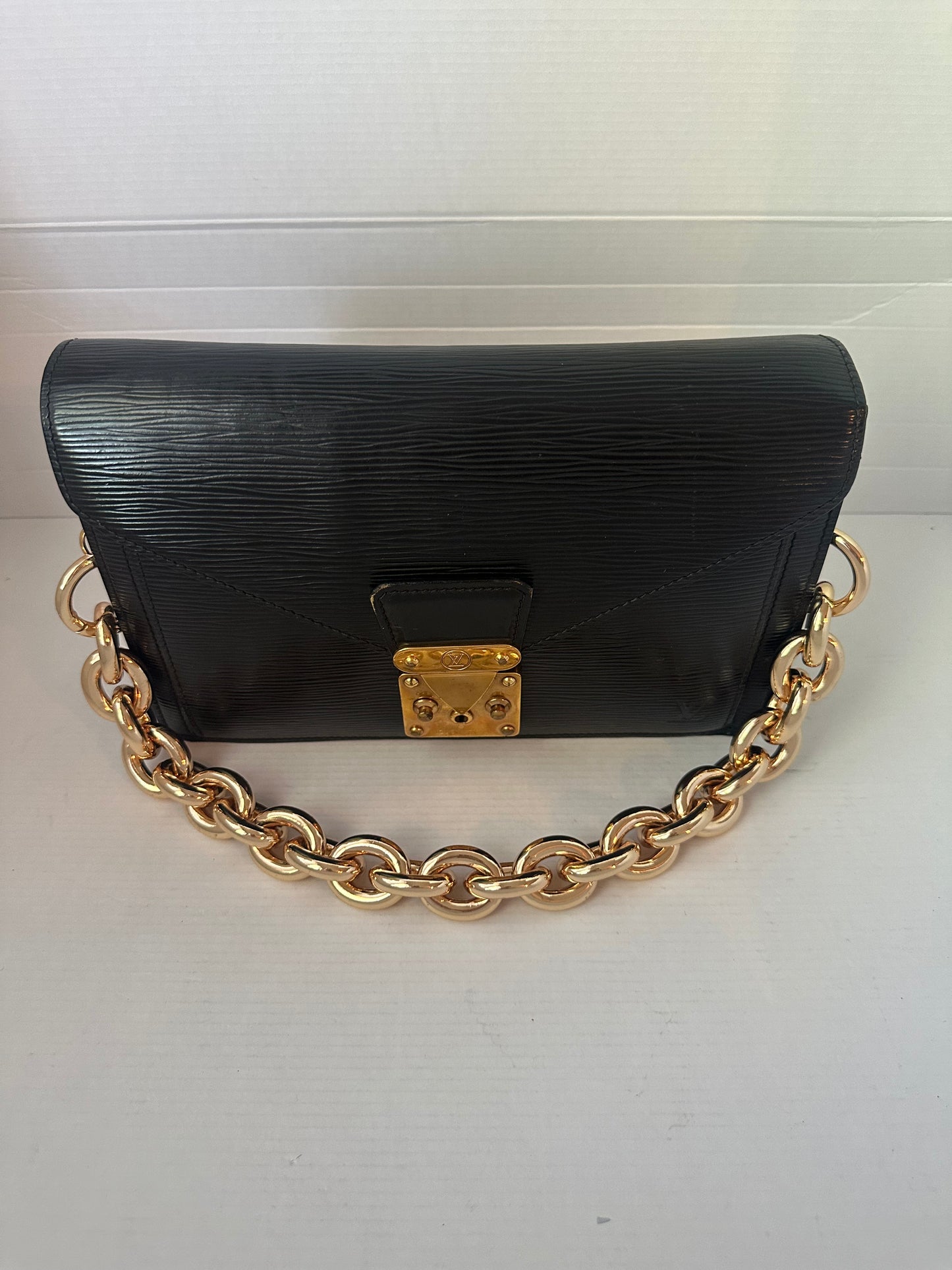 Louis Vuitton epi clutch ~ Black vintage