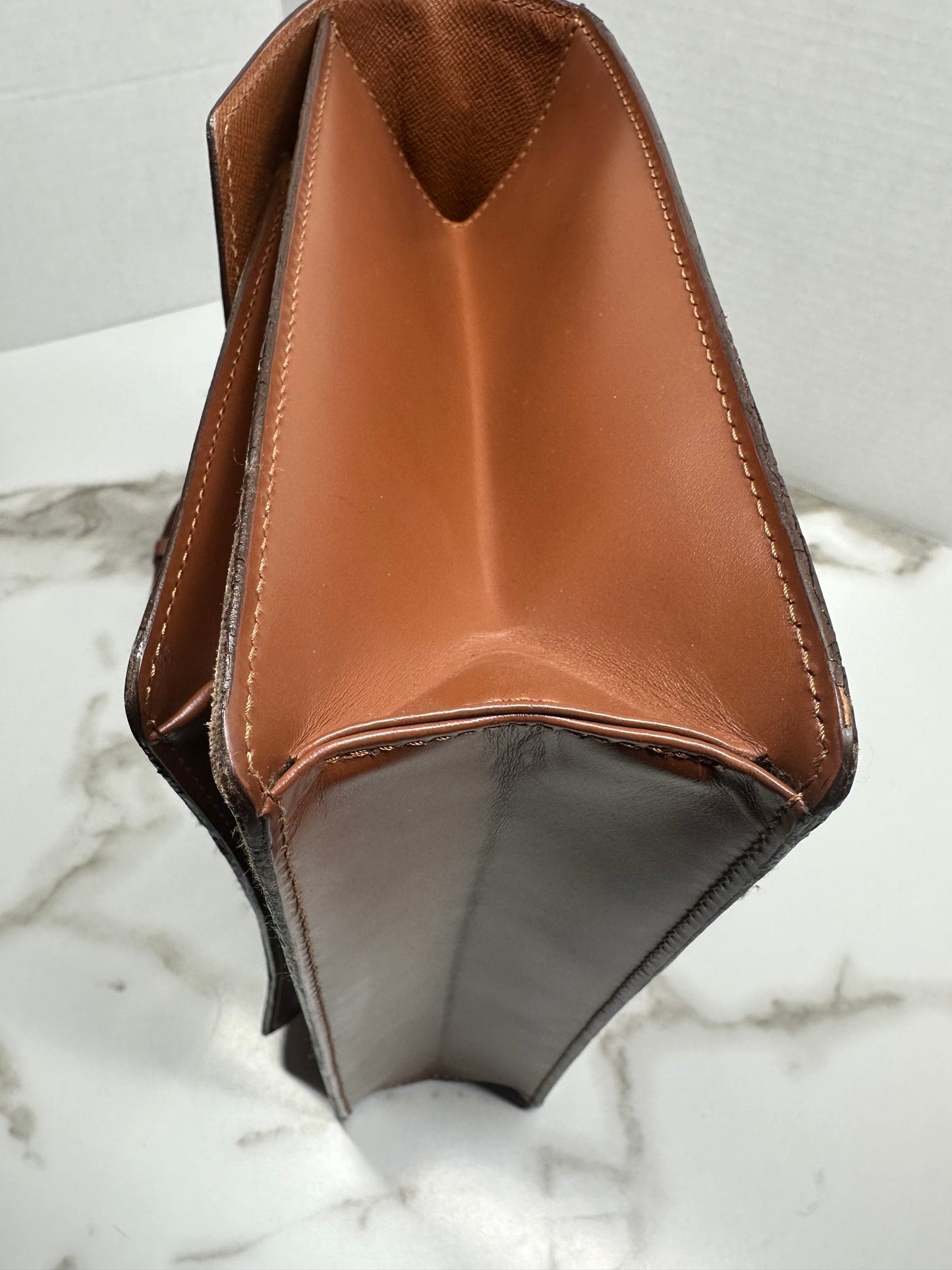 LOUIS VUITTON "Monceau 28"