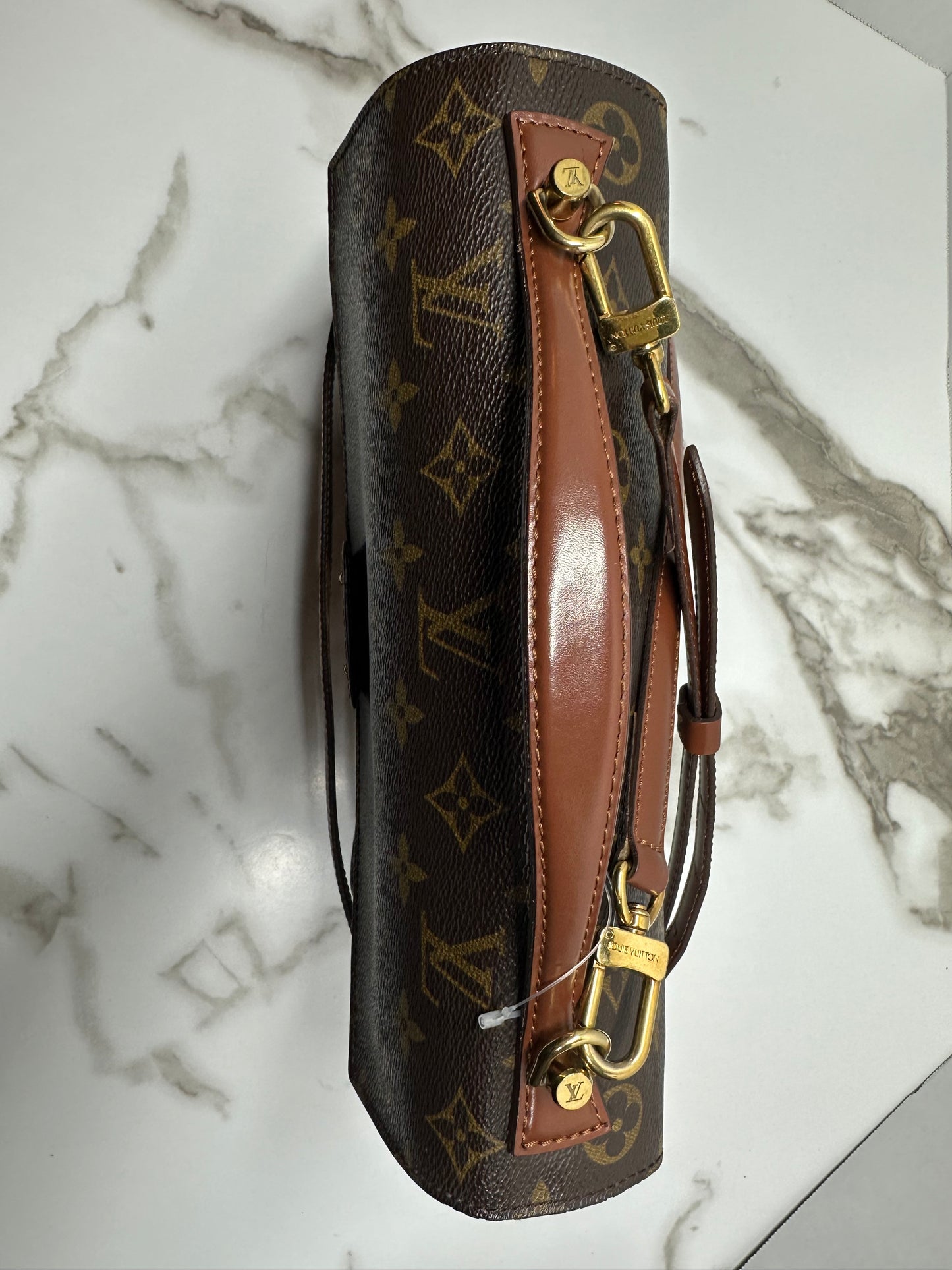 LOUIS VUITTON "Monceau 28"