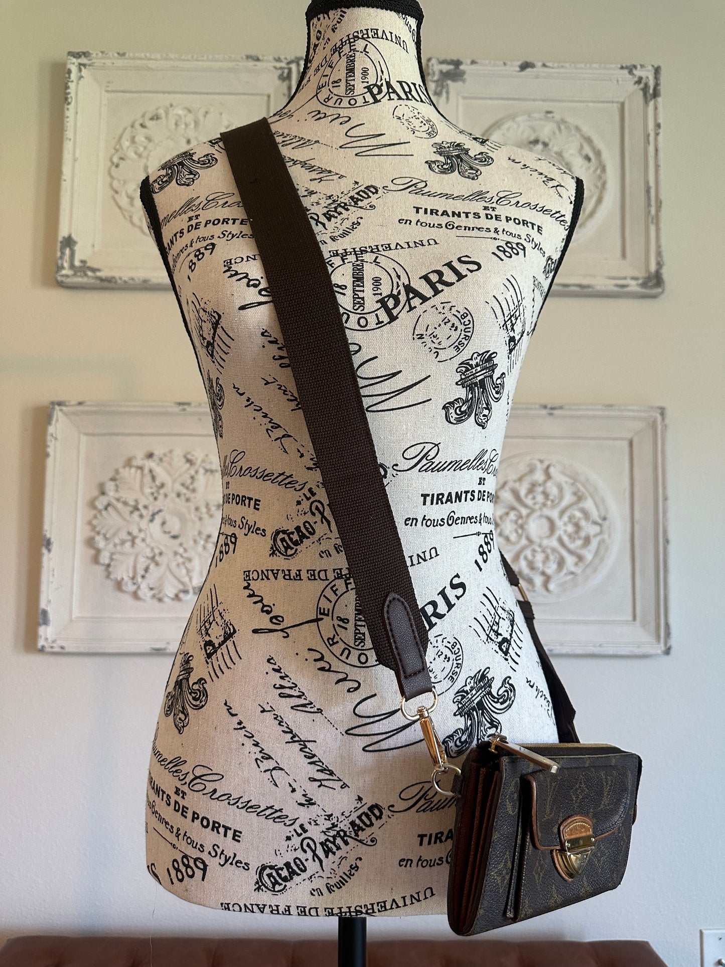 Available Louis Vuitton Astrid Wallet crossbody