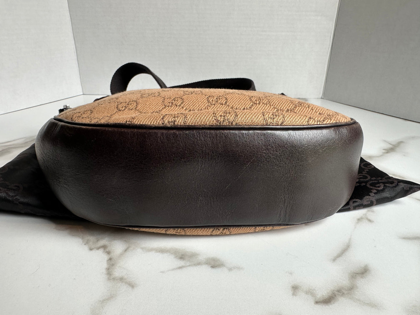 Available Gucci Web Half Moon Messenger vintage
