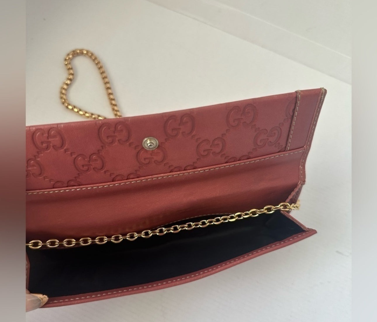 Available Gucci Long Wallet Gucci Shima Pink Leather