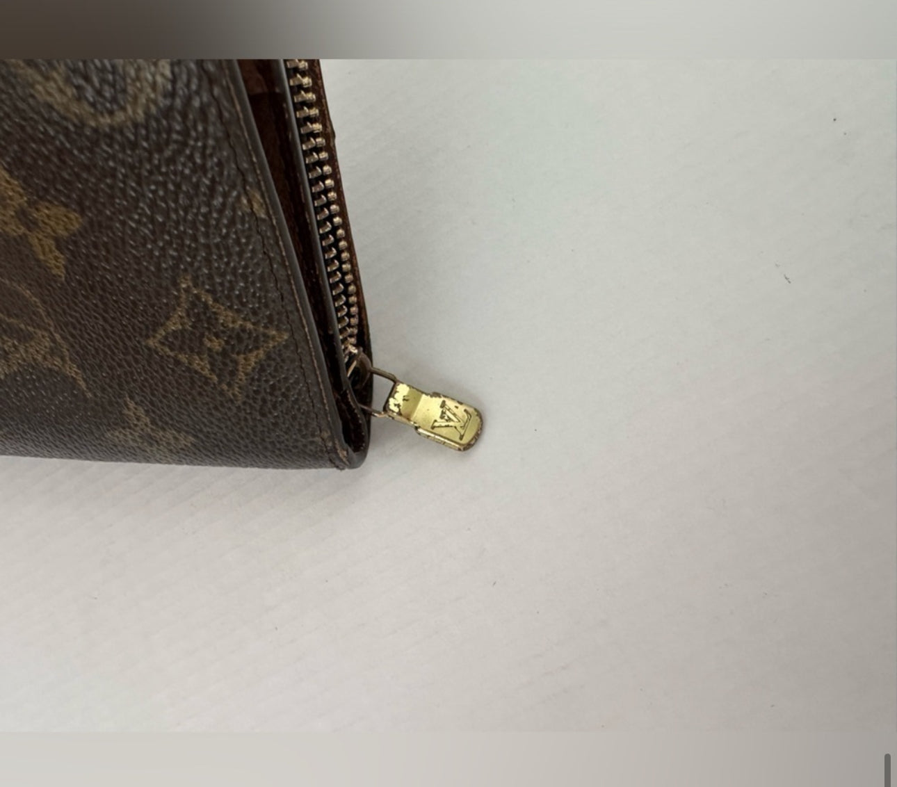 Louis Vuitton, compact monogram wallet with zipper vintage