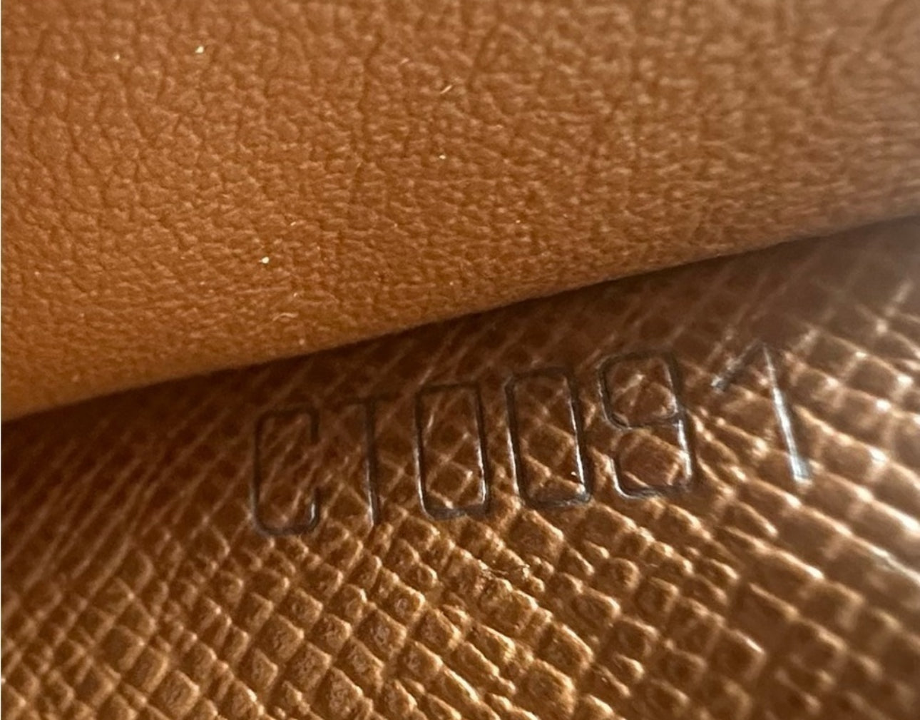 Louis Vuitton, compact monogram wallet with zipper vintage