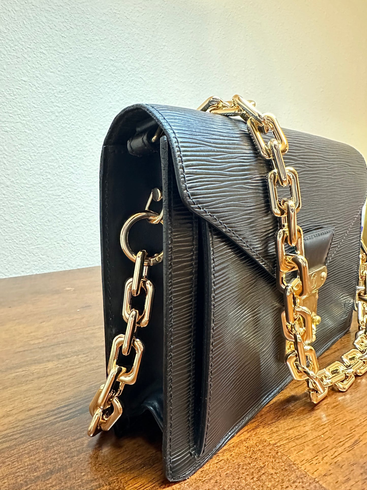 Louis Vuitton Epi clutch-Vintage