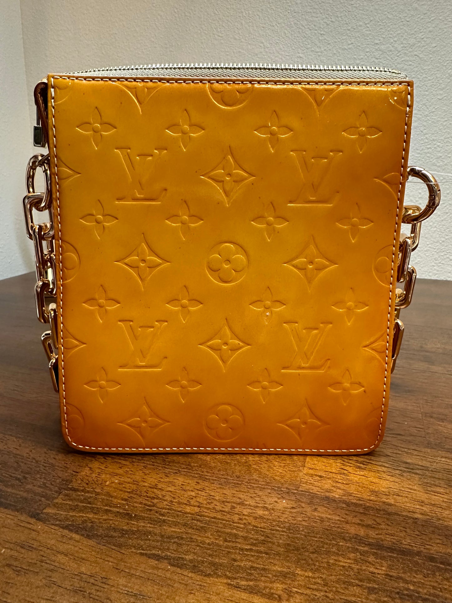 Louis Vuitton vernis shoulder bag