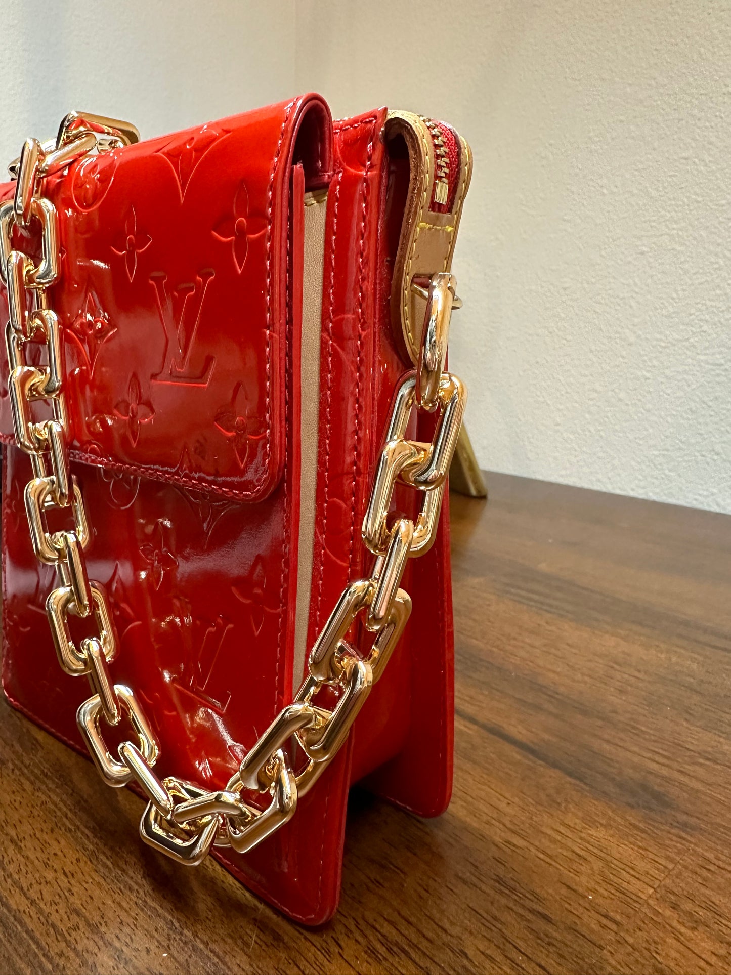 Louis Vuitton vernis shoulder bag