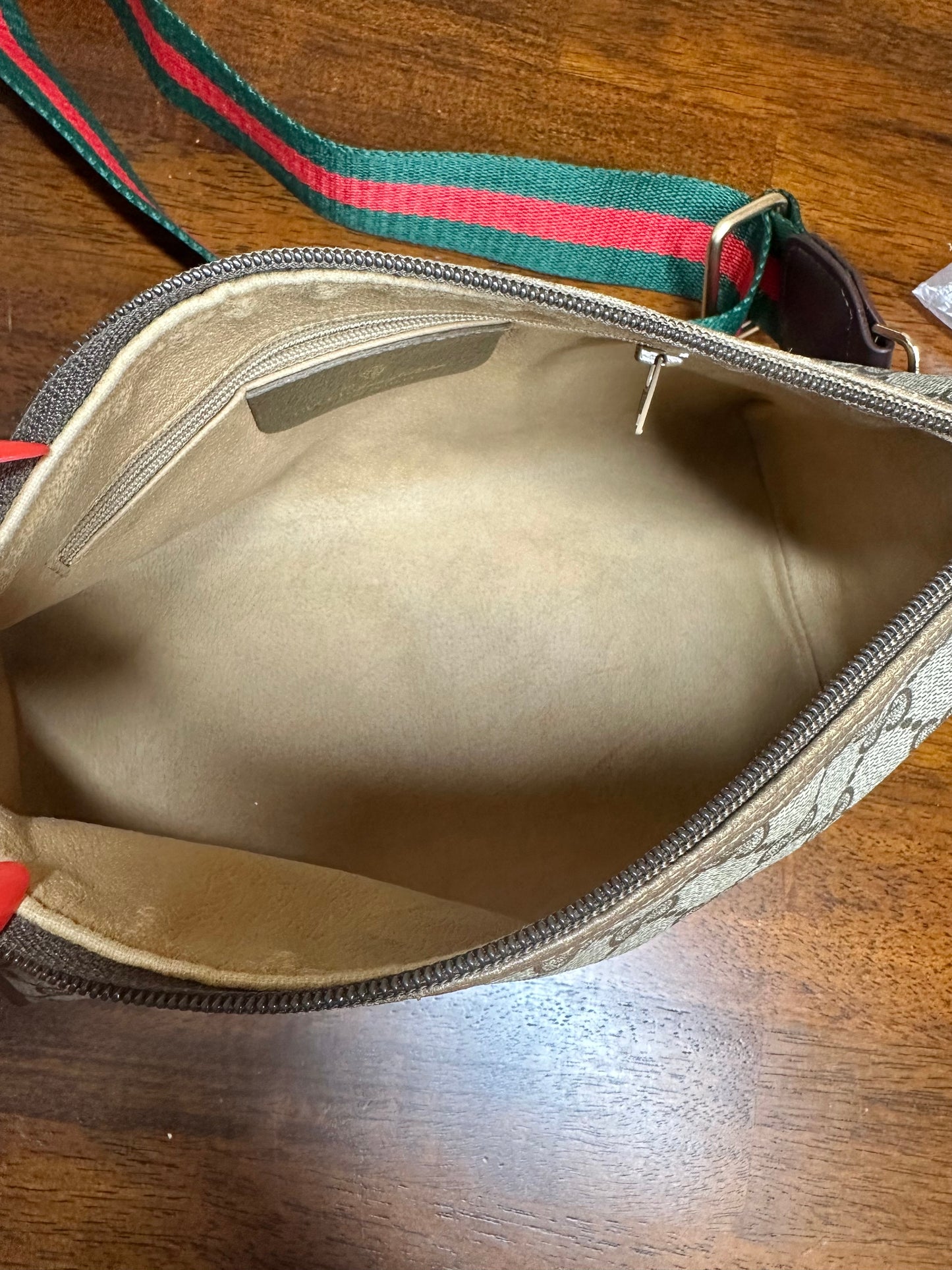 GUCCI Vintage GG Canvas Shoulder Crossbody Bag