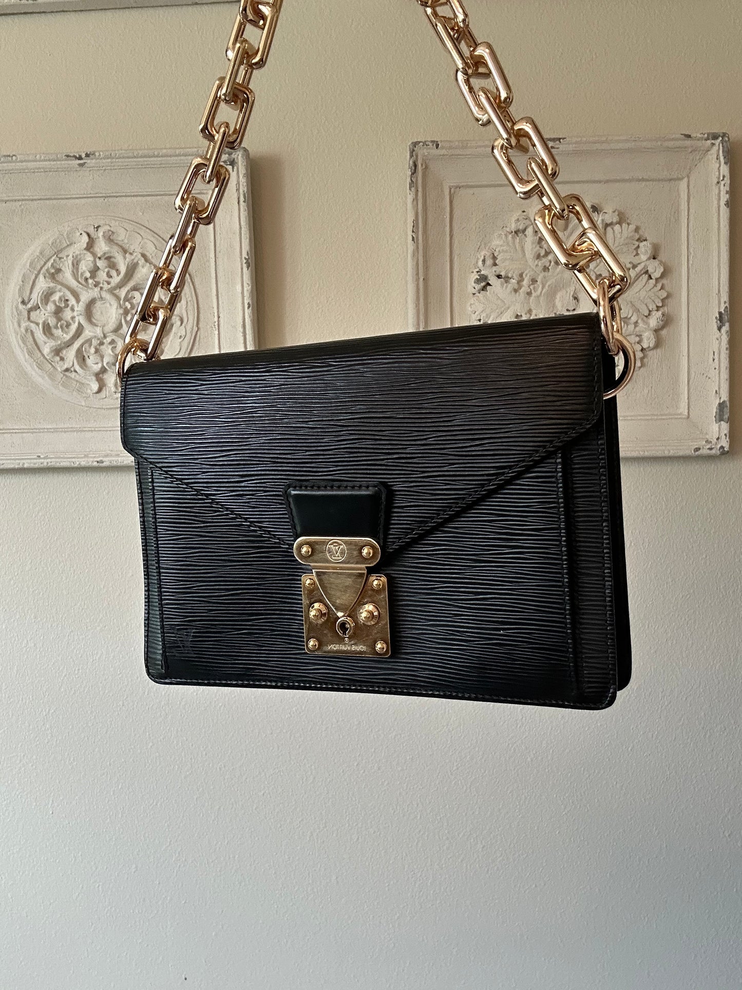 Louis Vuitton Epi clutch-Vintage