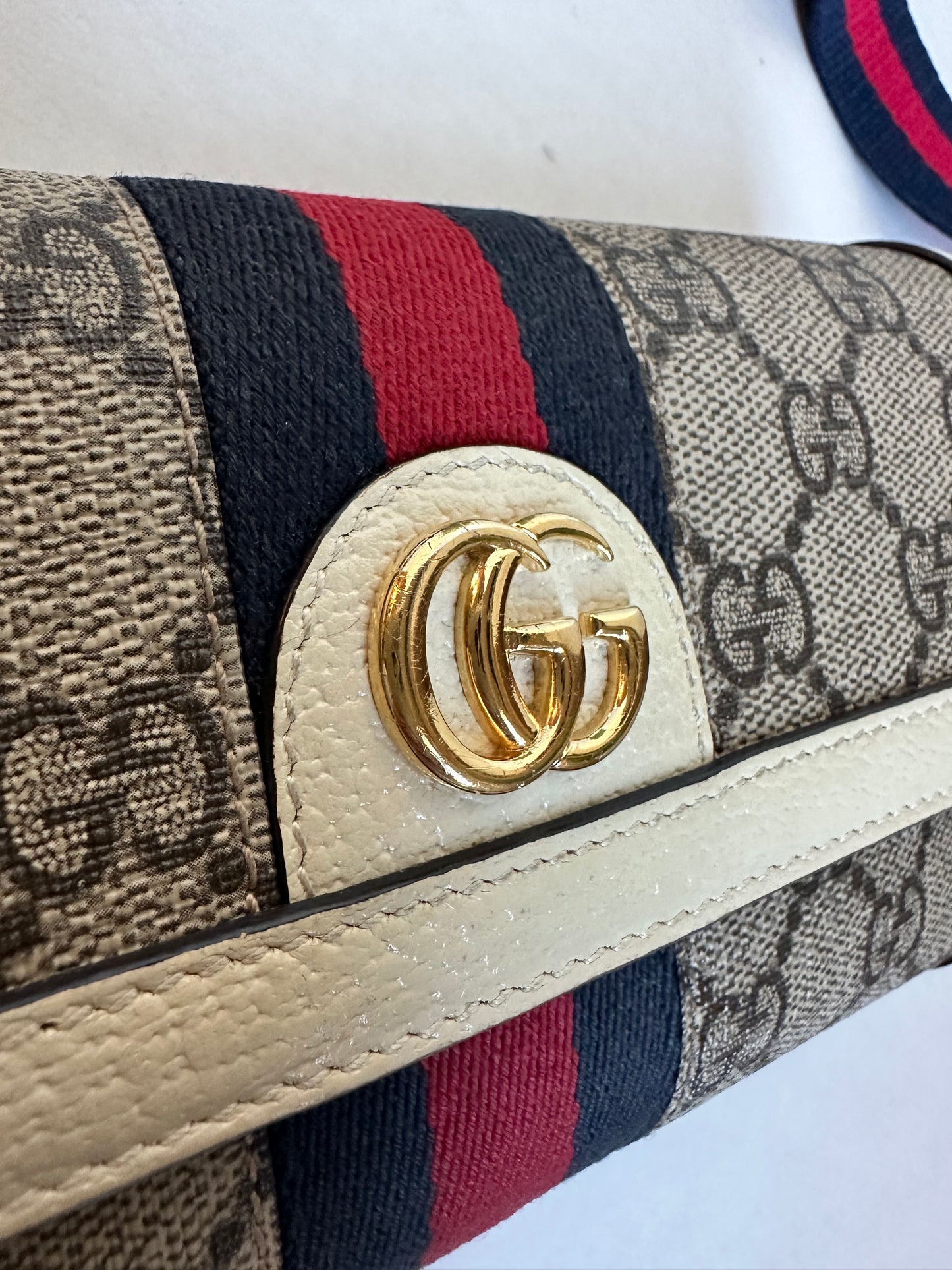 Gucci GG Supreme Monogram Web Ophidia Continental Wallet Beige White