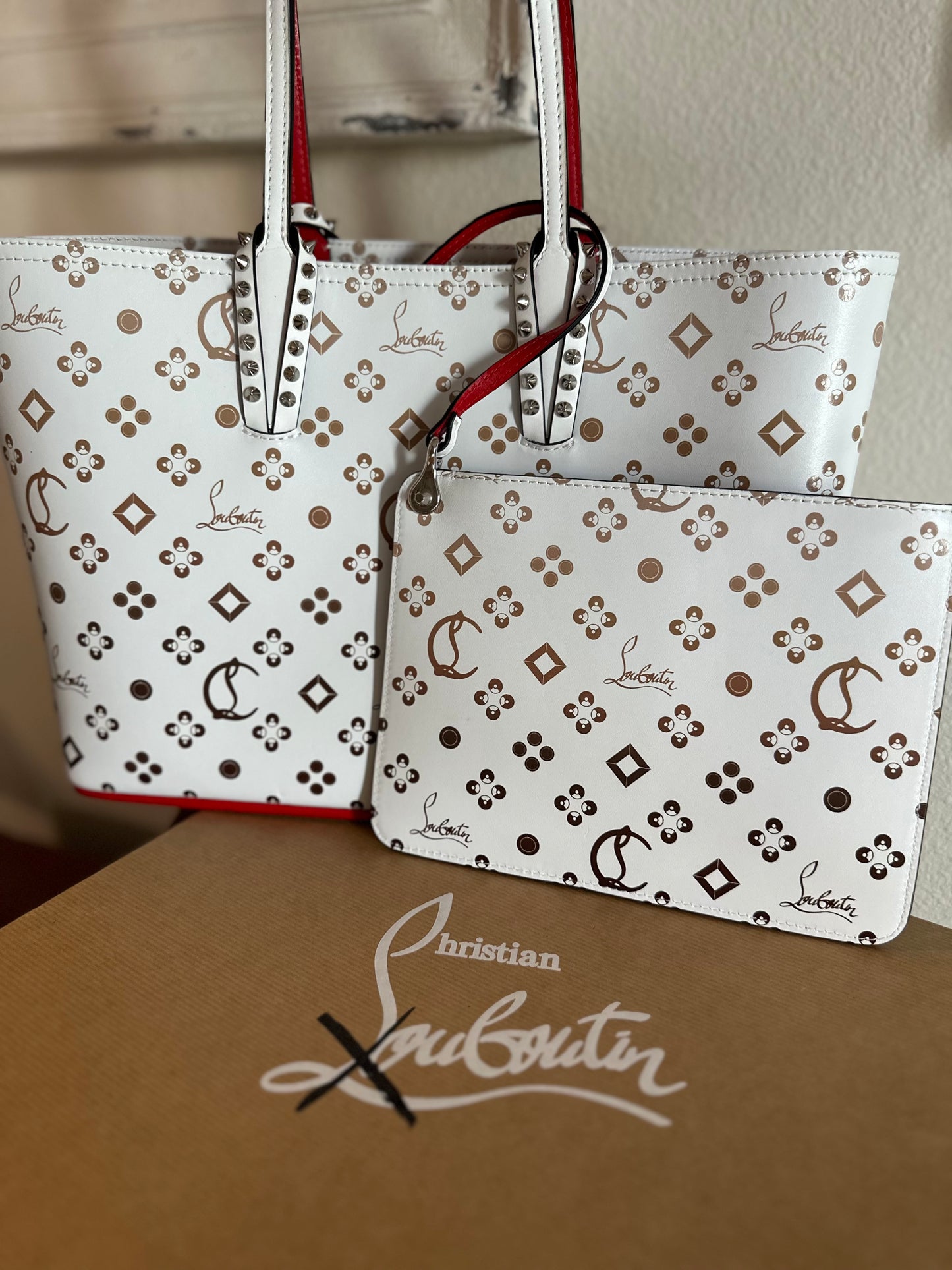 Christian Louboutin Cabata East West Tote