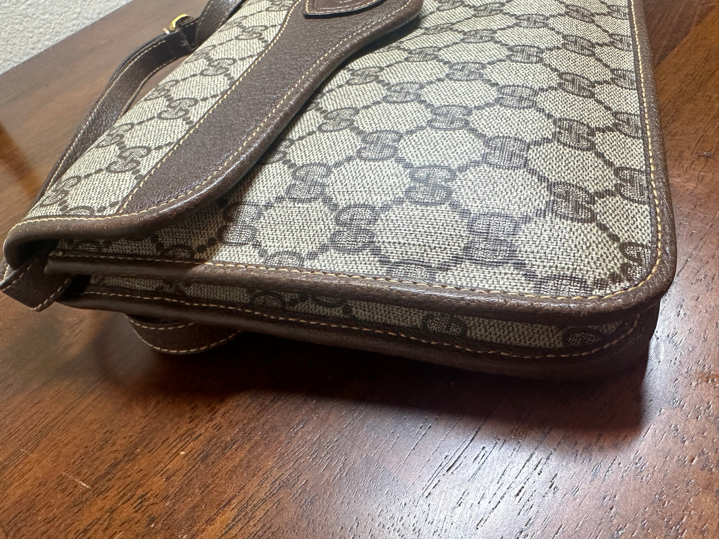 Gucci vintage GG canvas crossbody bag