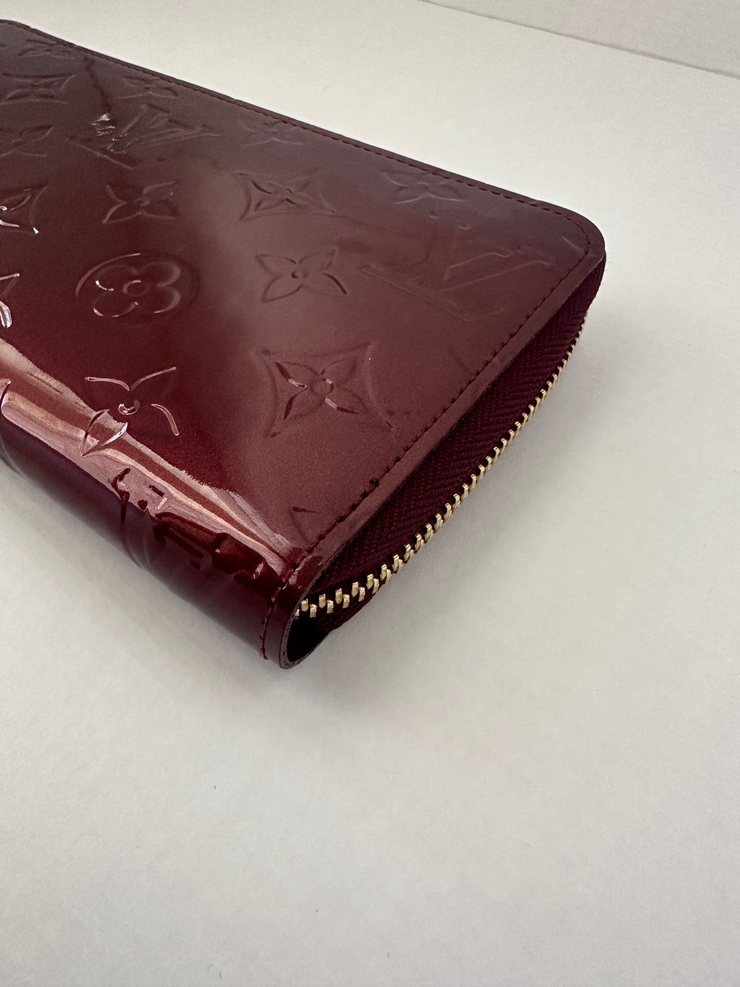 Louis Vuitton Monogram Vernis Zippy Wallet Patent Leather