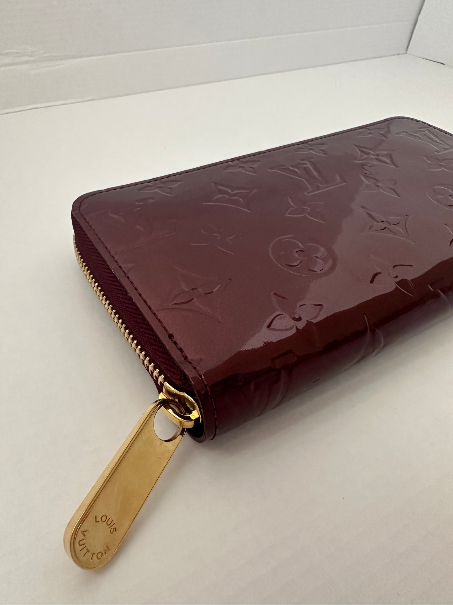 Louis Vuitton Monogram Vernis Zippy Wallet Patent Leather