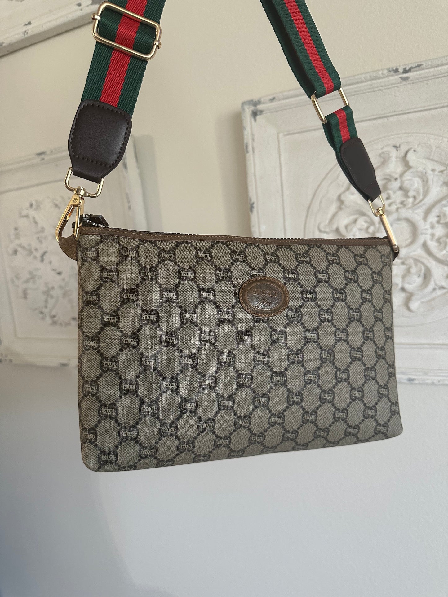 GUCCI PLUS CROSSBODY BAG