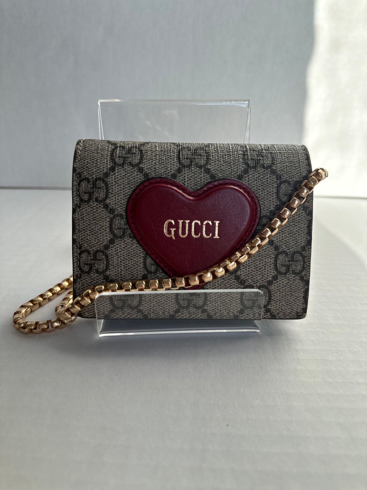 Gucci GG Supreme Heart Motif Bi-Fold Wallet Brown Red