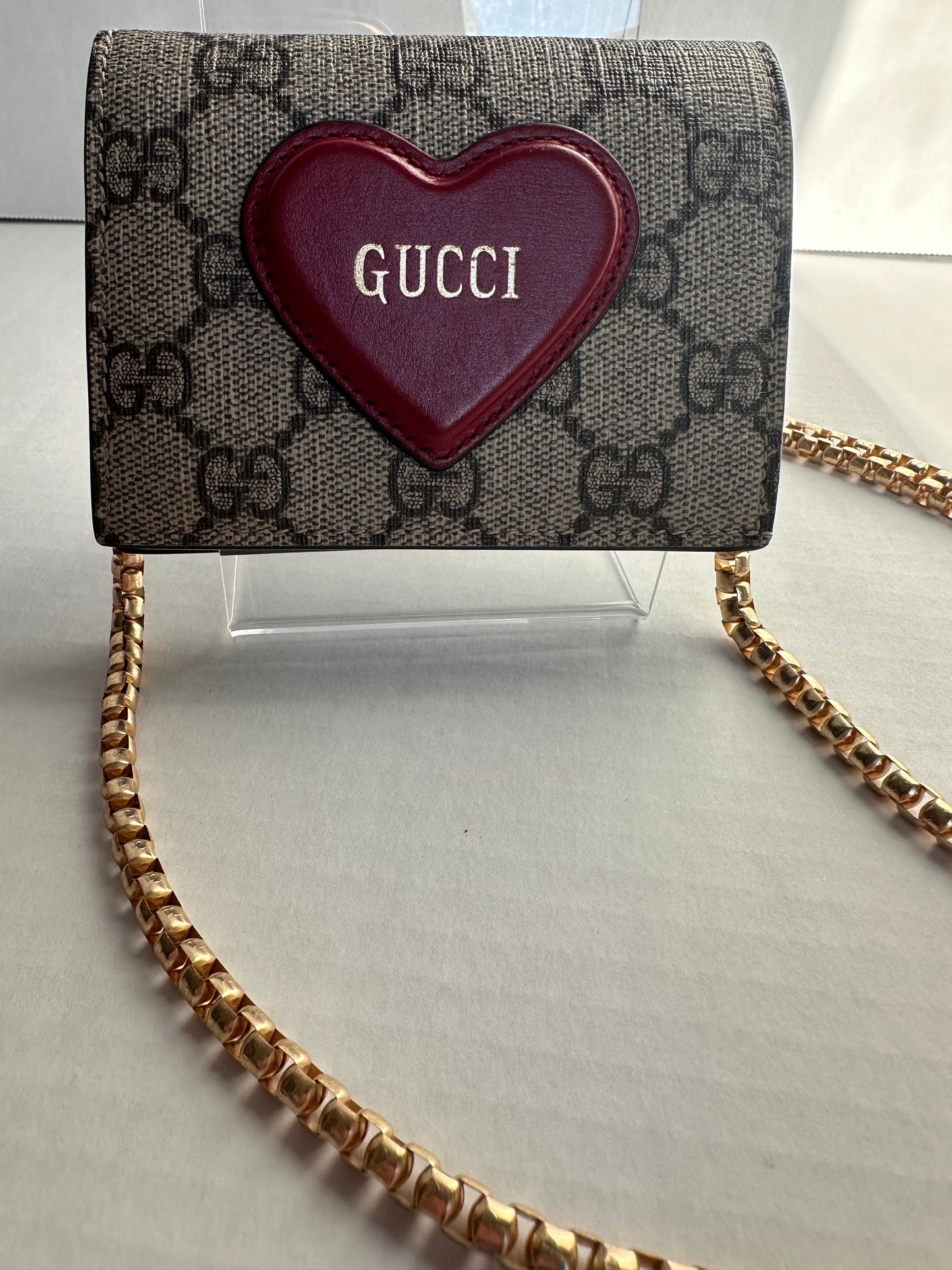 Gucci GG Supreme Heart Motif Bi-Fold Wallet Brown Red