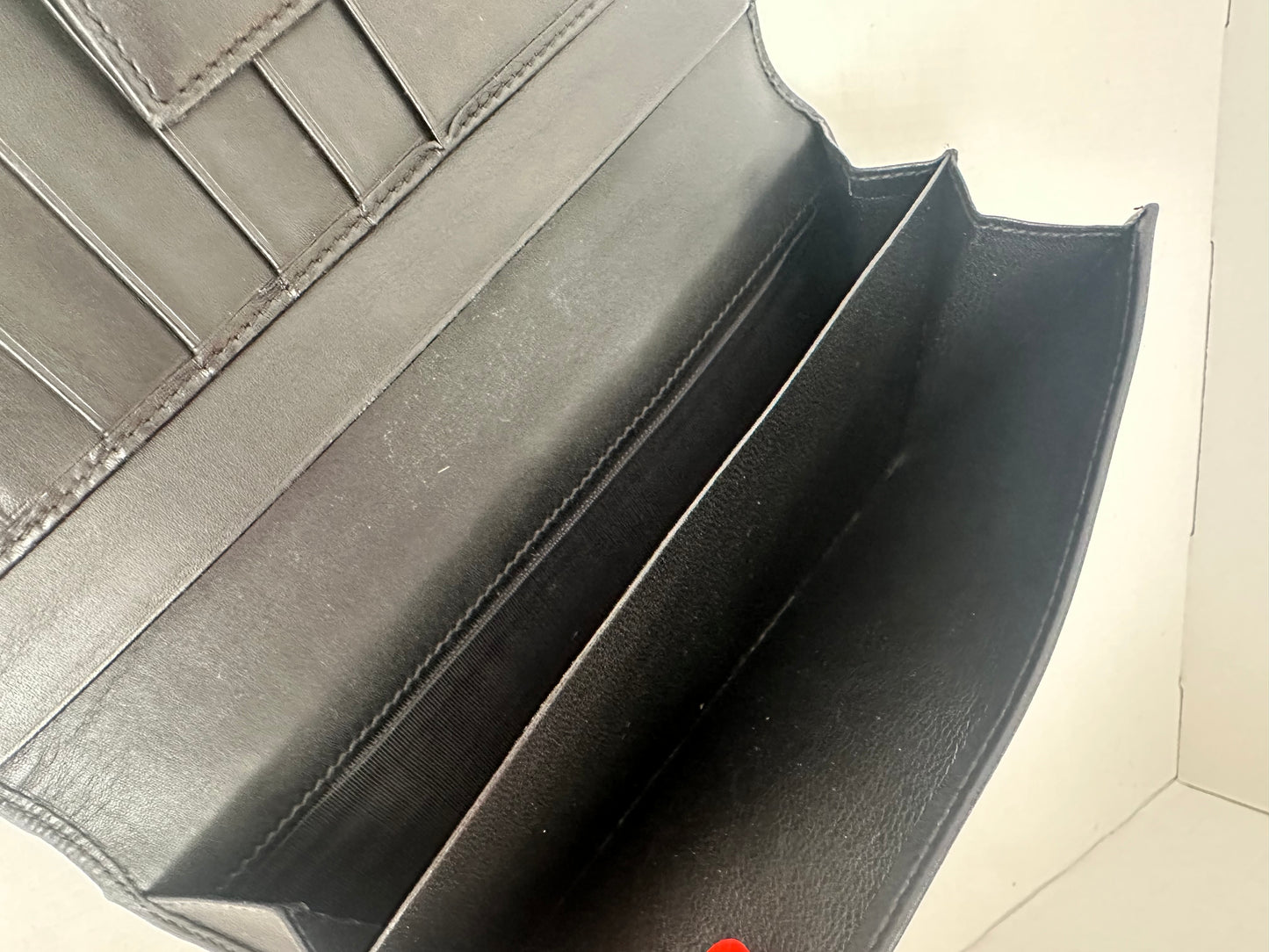 Gucci GG black wallet