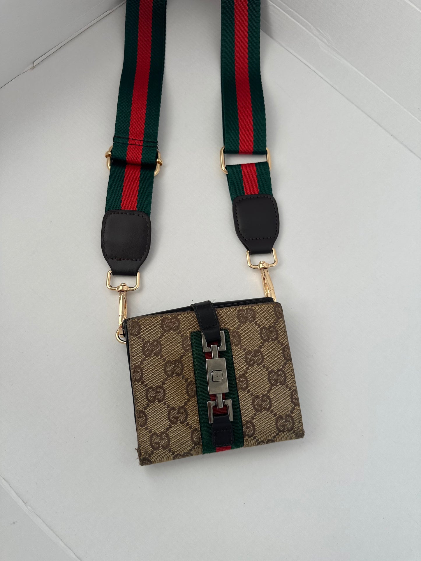 Gucci compact WOC Sherry line