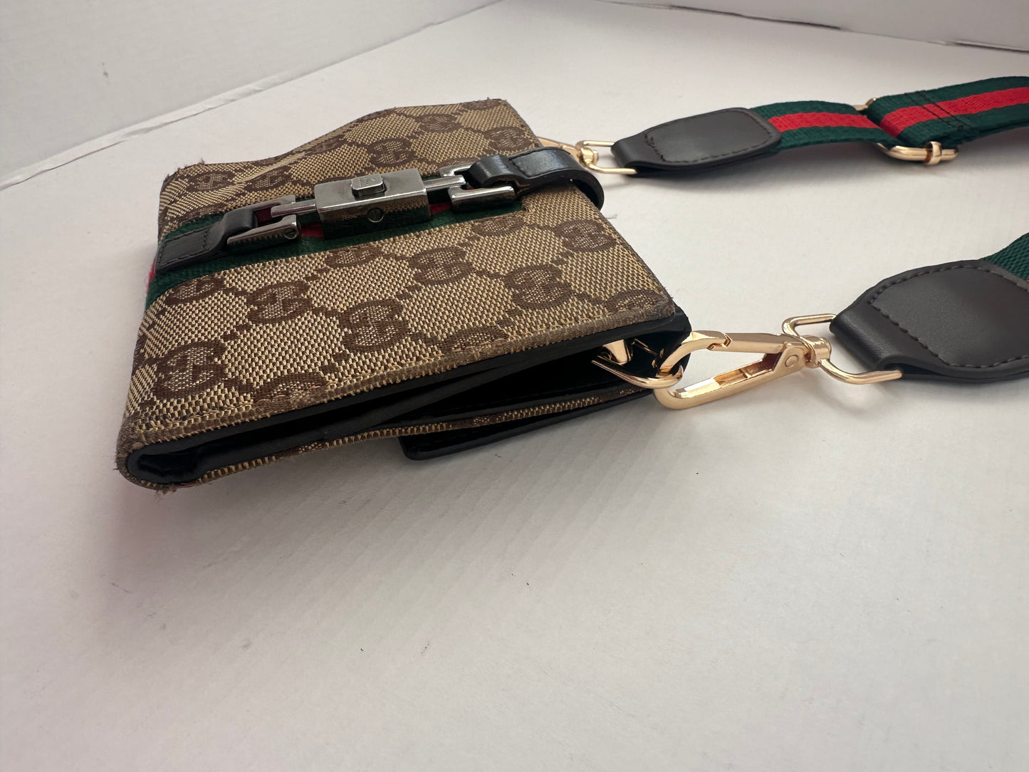 Gucci compact WOC Sherry line