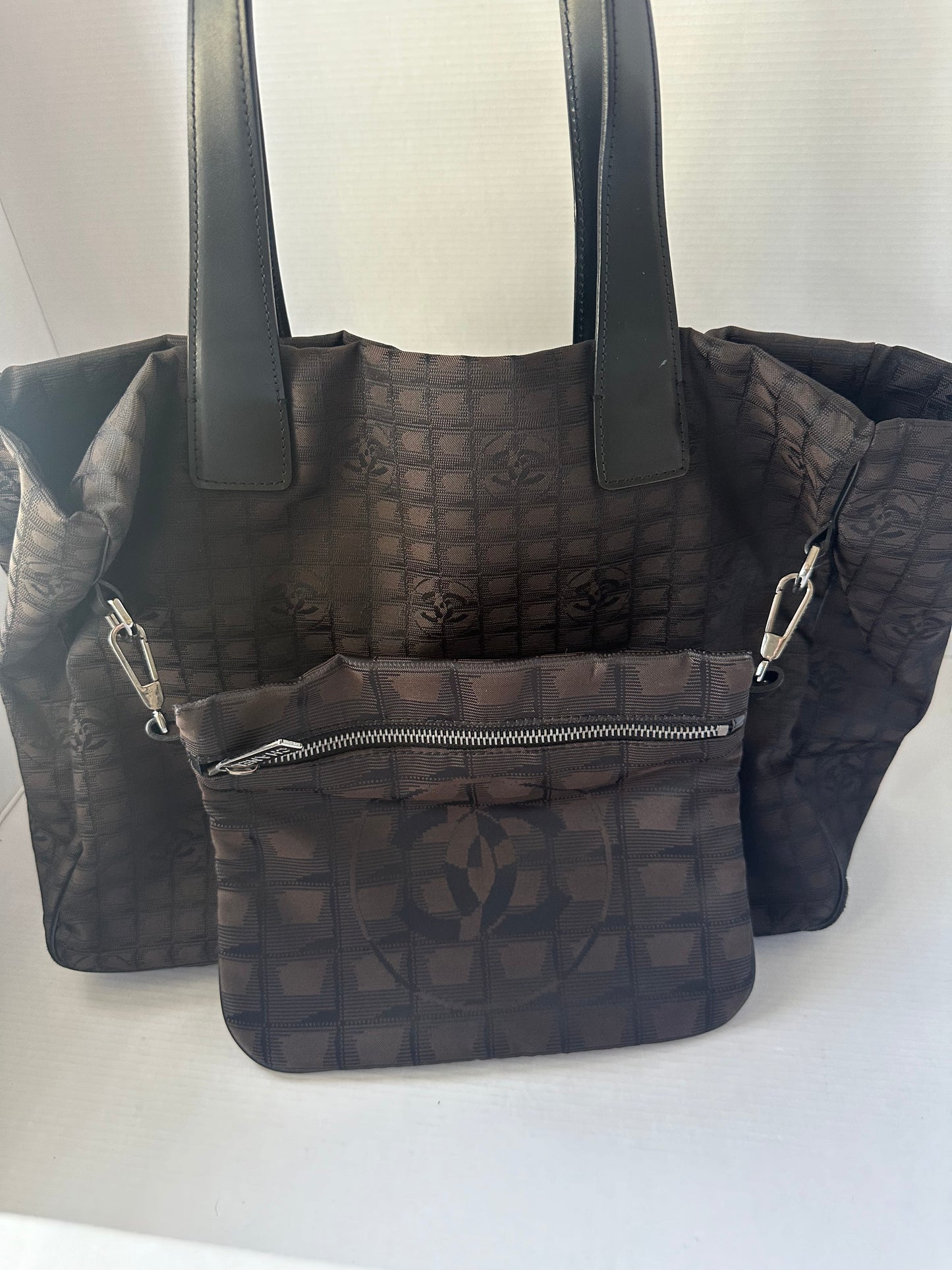 Chanel tote travel line