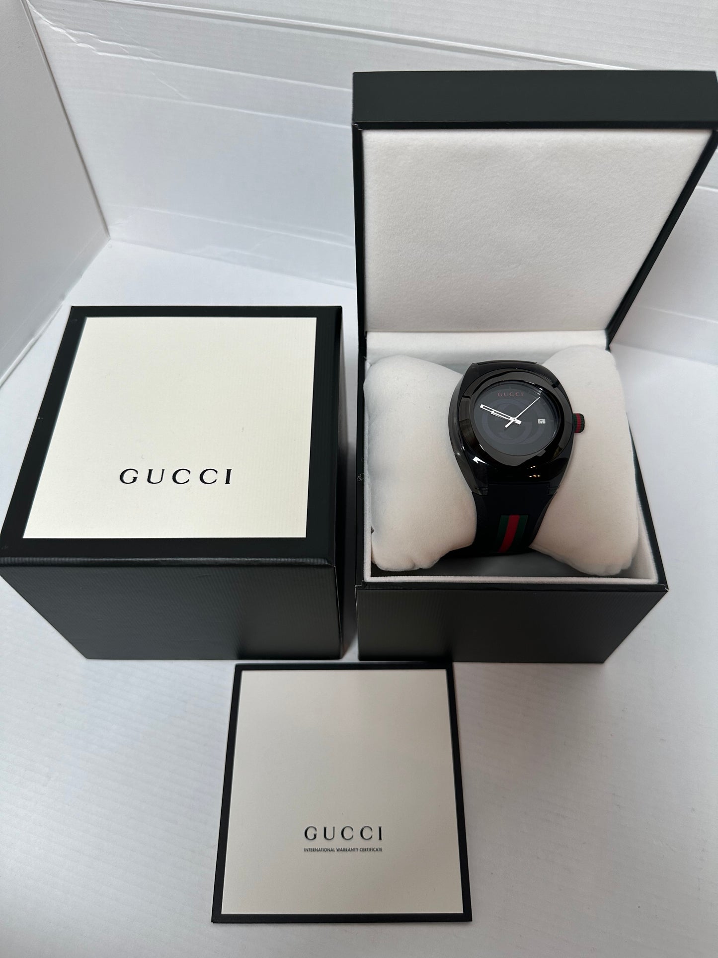 Gucci Quartz mens