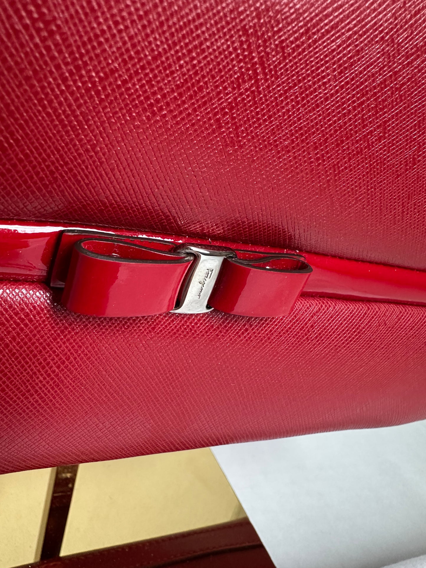 Available Salvatore Ferragamo shoulder bag red