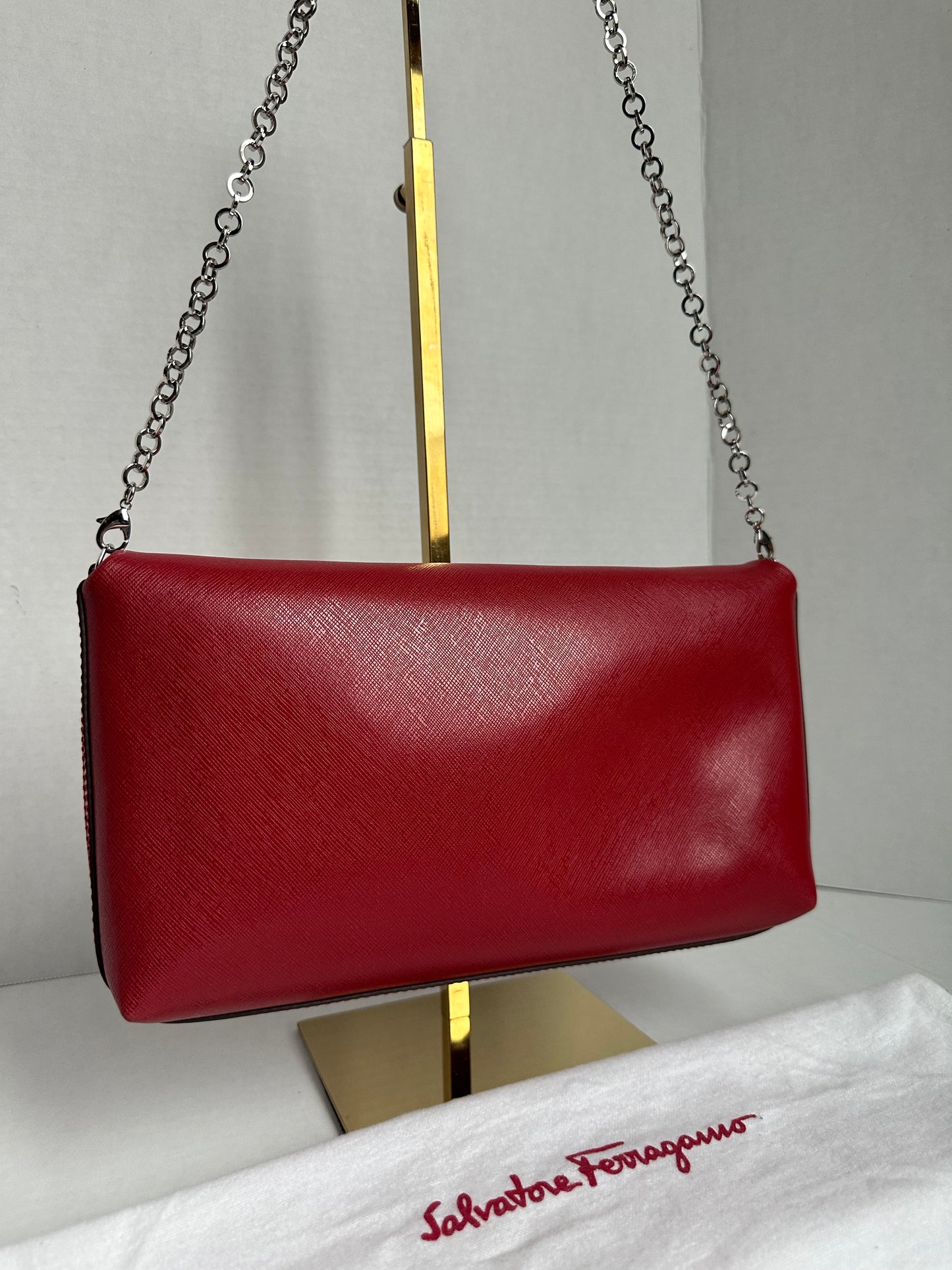 Available Salvatore Ferragamo shoulder bag red