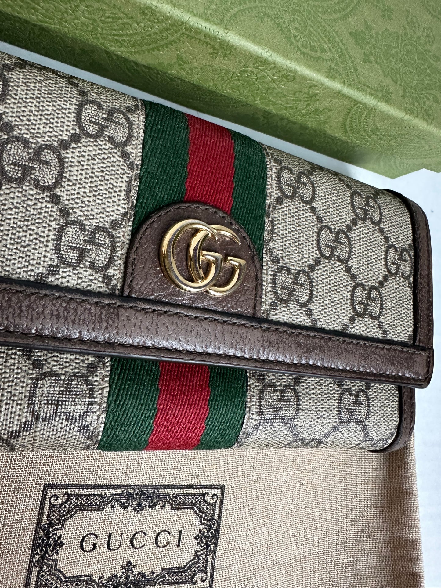 Available Gucci GG Supreme Monogram Web Ophidia Continental