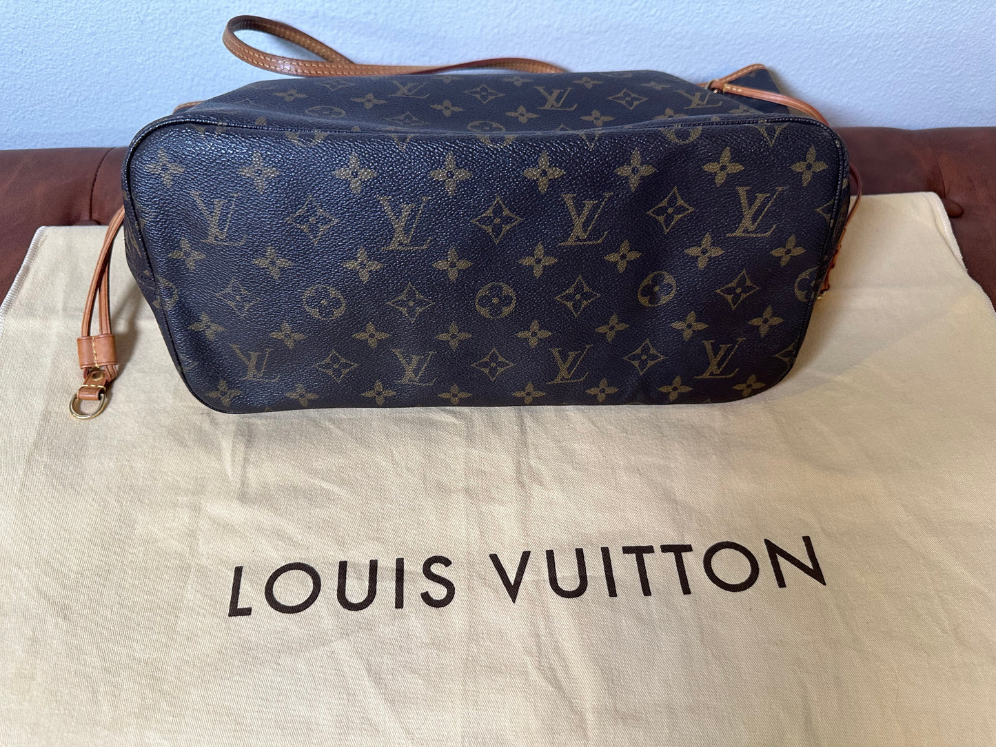 LOUIS VUITTON NEVERFULL MM