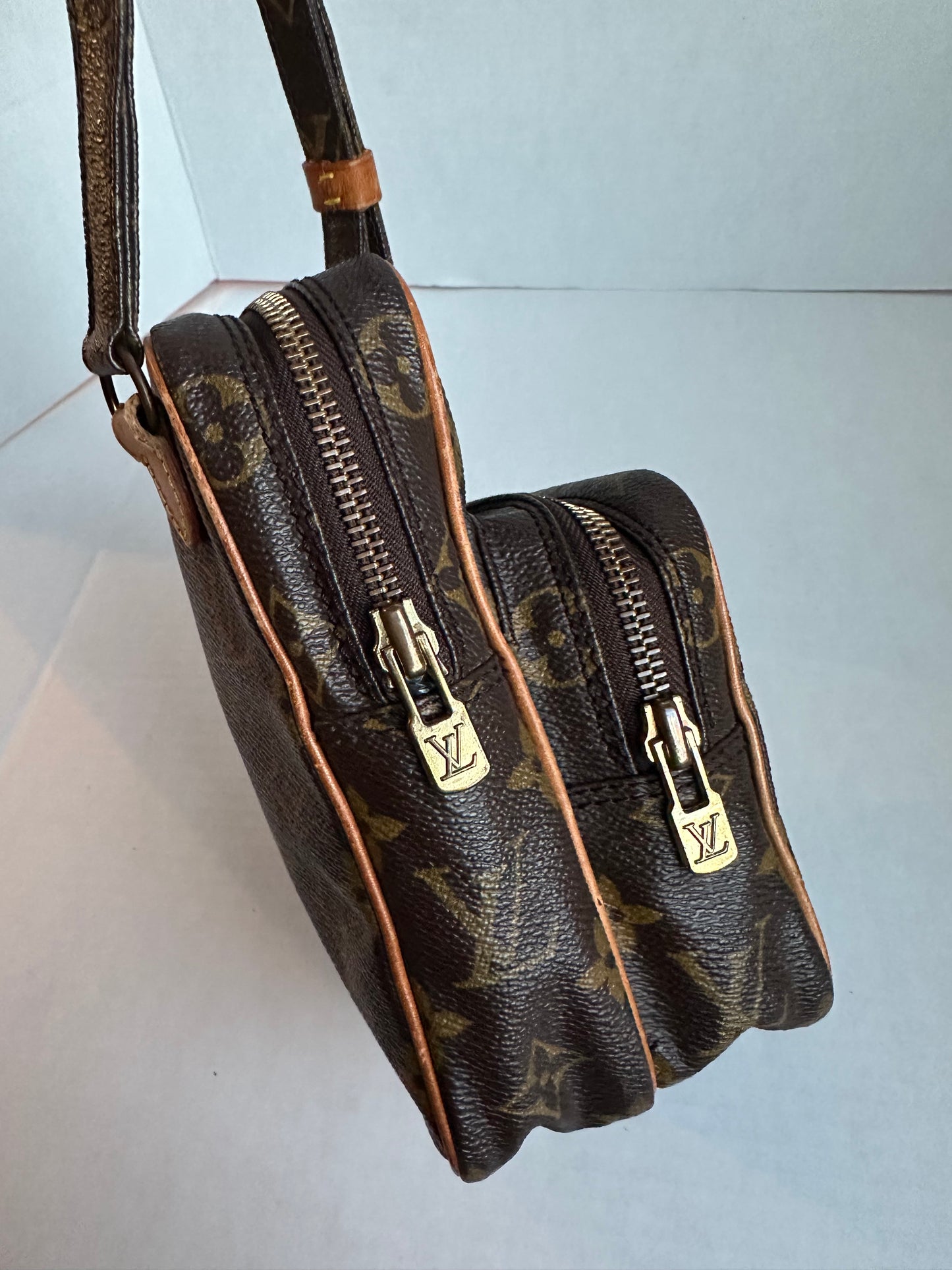 Available Louis Vuitton Mini Amazon Monogram Crossbody vintage