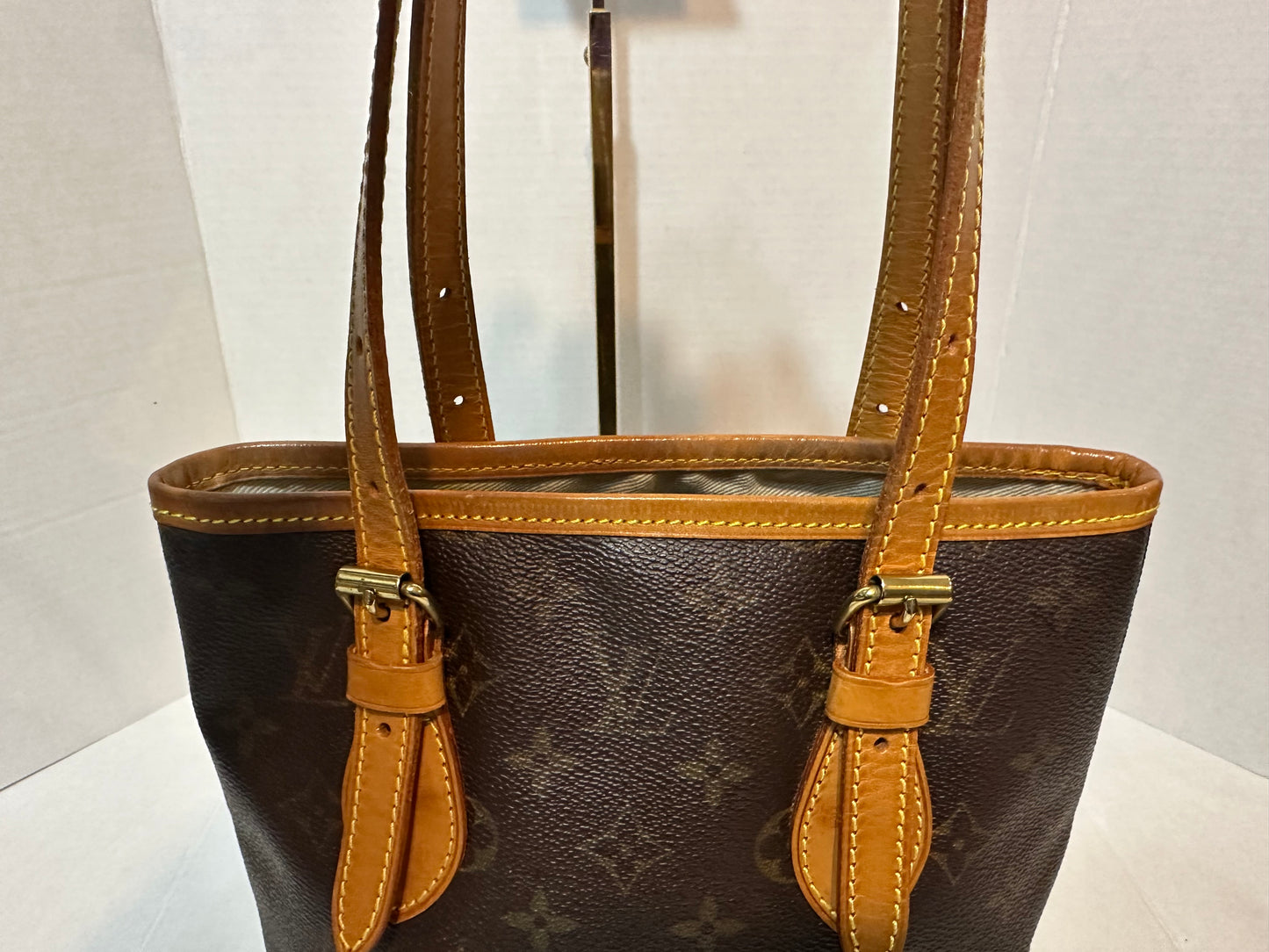 Available Louis Vuitton Bucket Bag