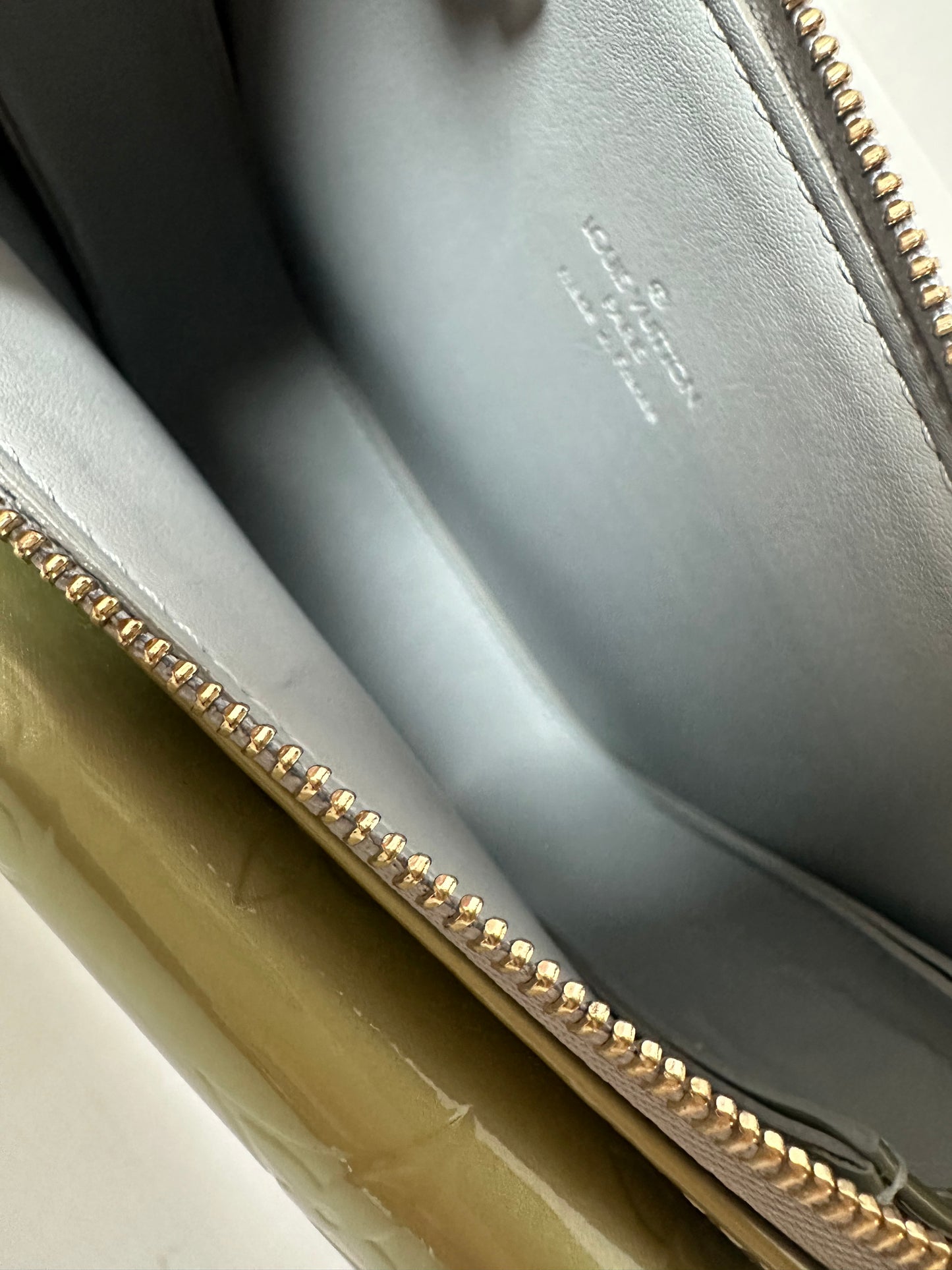 Louis Vuitton vernis shoulder bag