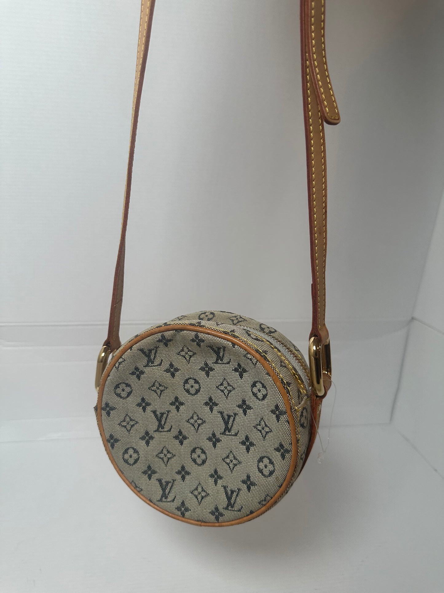 Louis Vuitton Mini Lin Jeanne PM crossbody