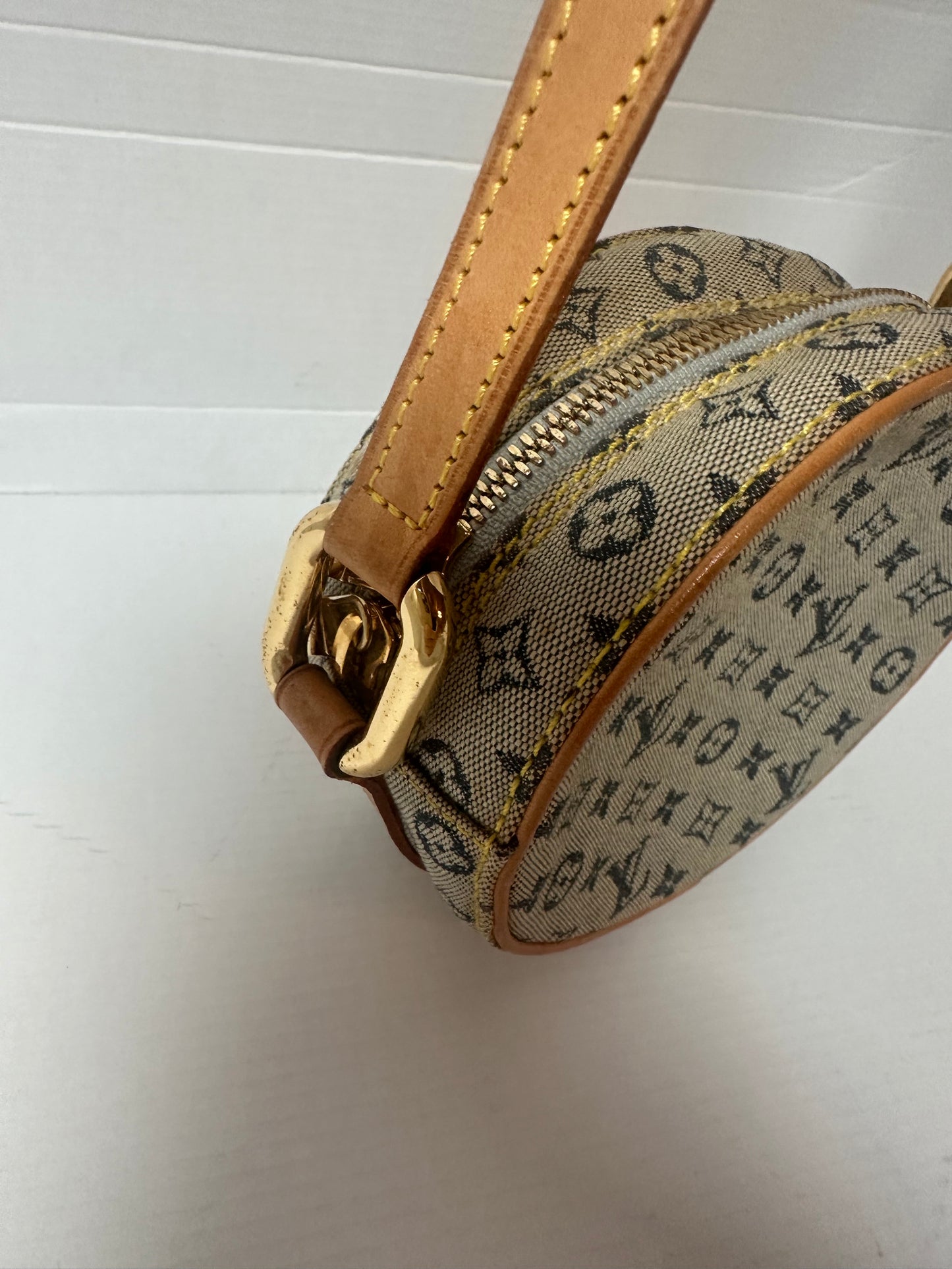 Louis Vuitton Mini Lin Jeanne PM crossbody