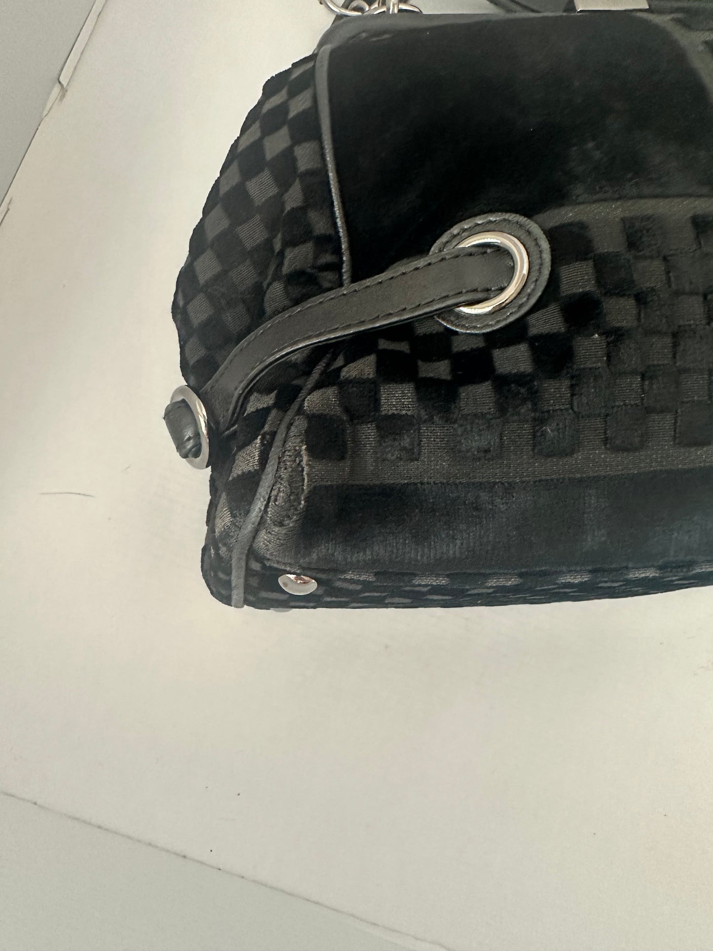 Chanel embossed velvet cc shoulder bag.