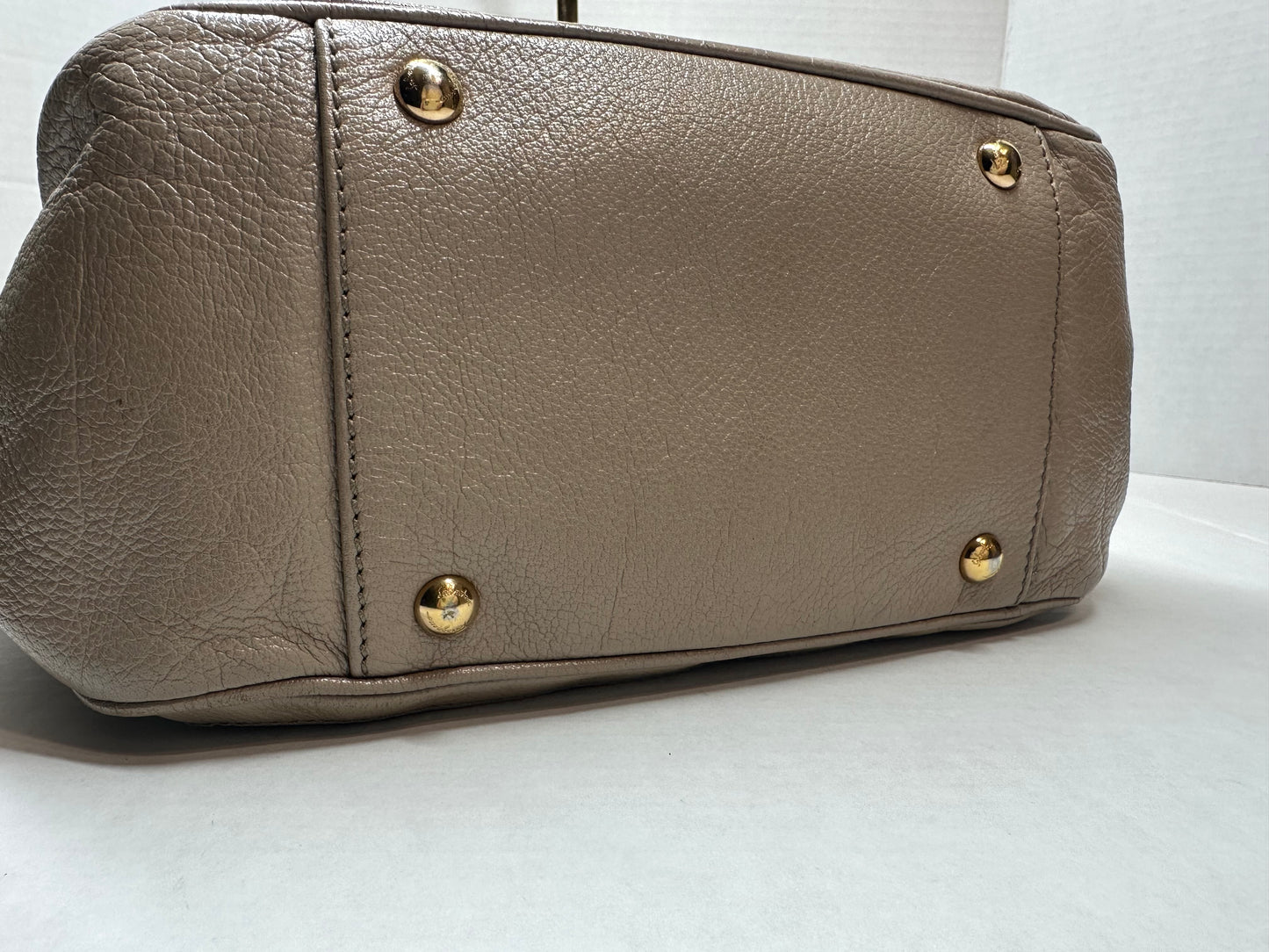 Ferragamo Betulla Chain Tote Leather Small