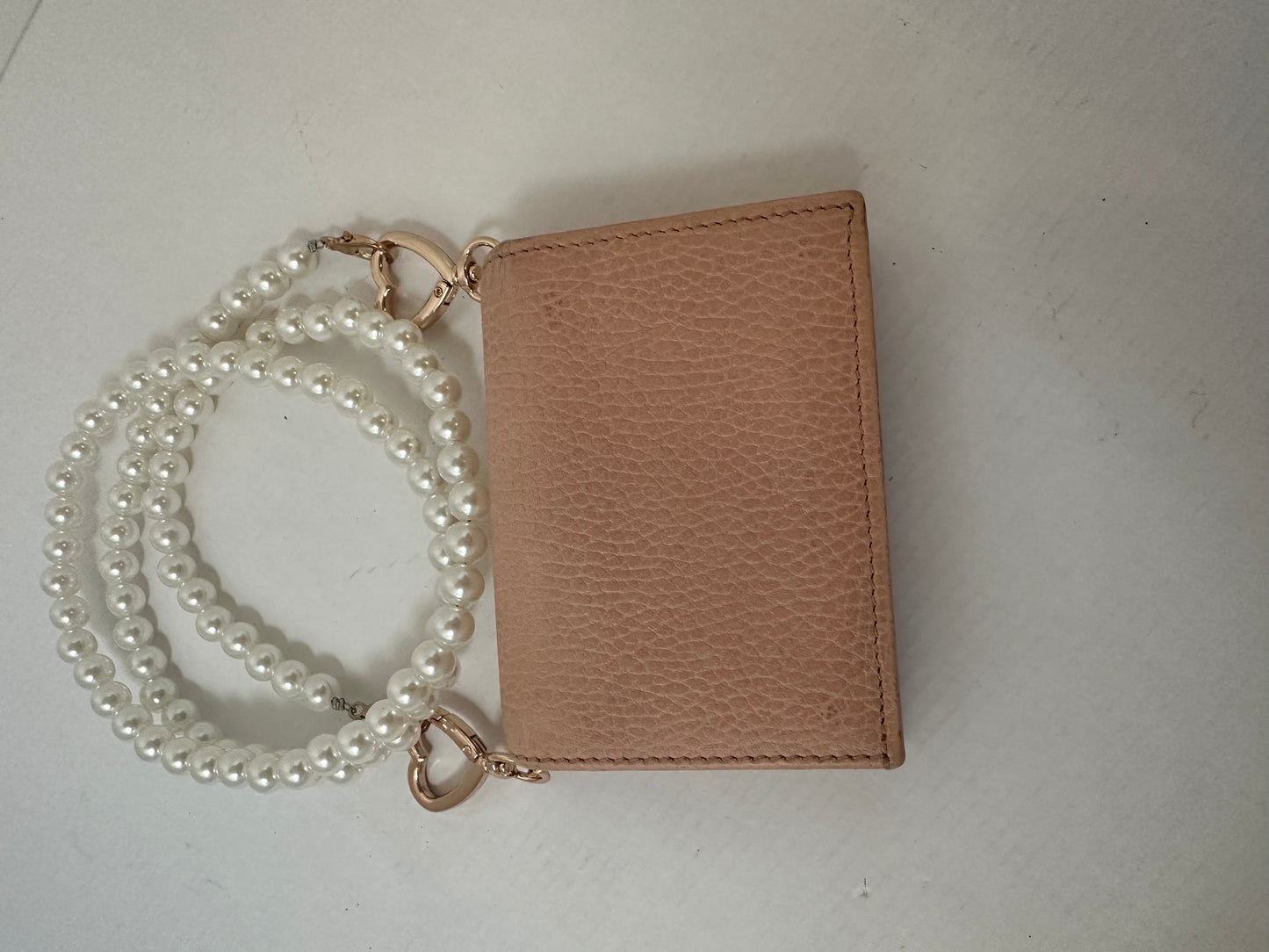 Available Gucci compact wallet Pink Beige